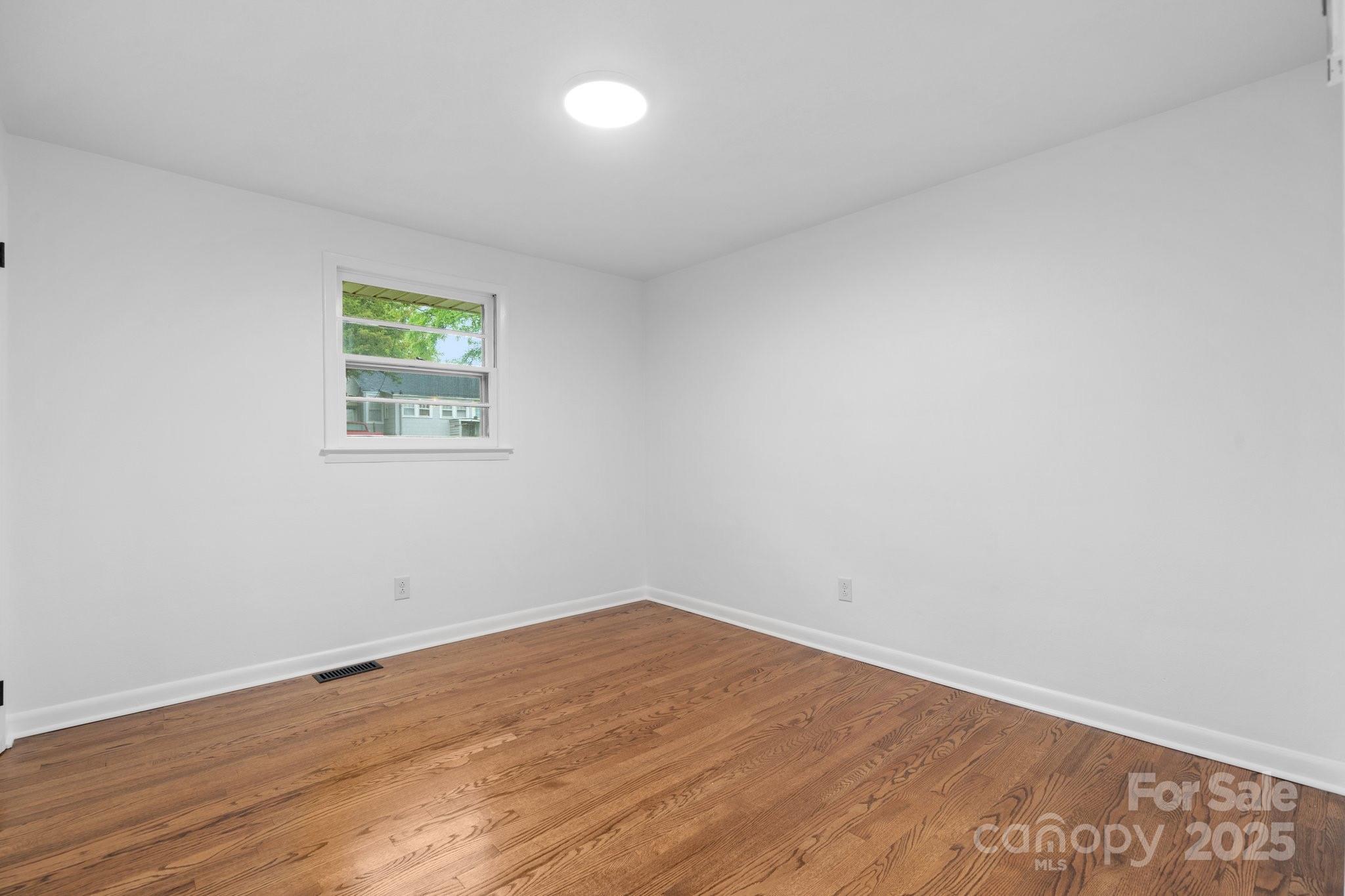 1500 19th Avenue Place NE