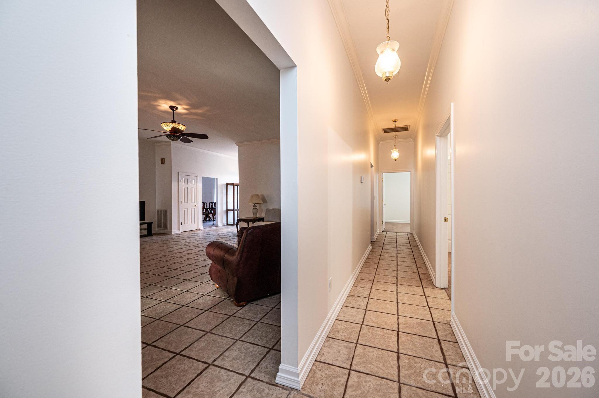 5567 Reid Road