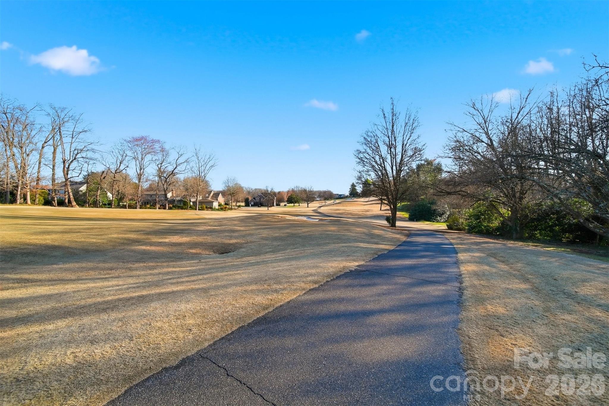 3718 Club House Drive NE