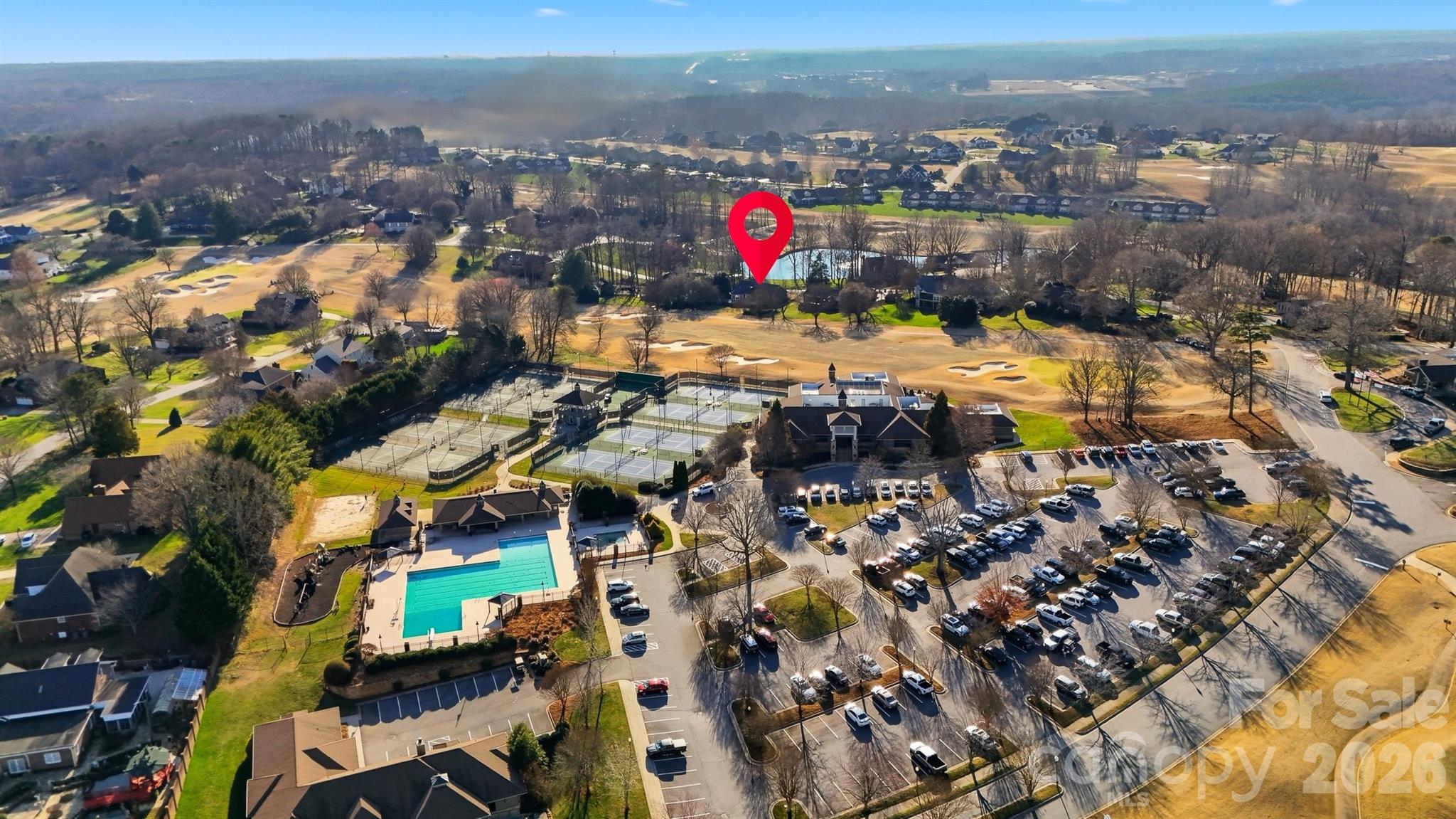 3718 Club House Drive NE