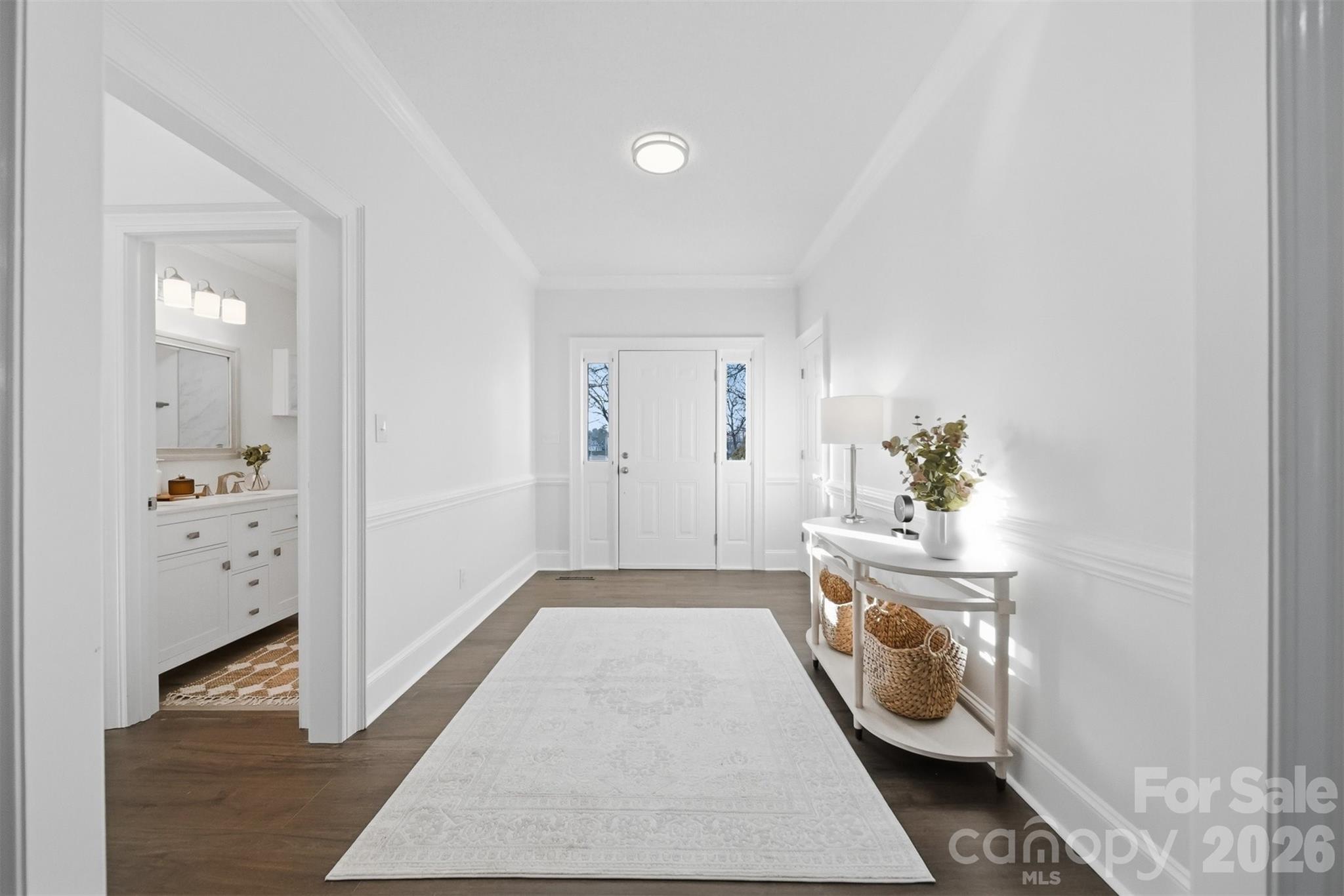 3718 Club House Drive NE