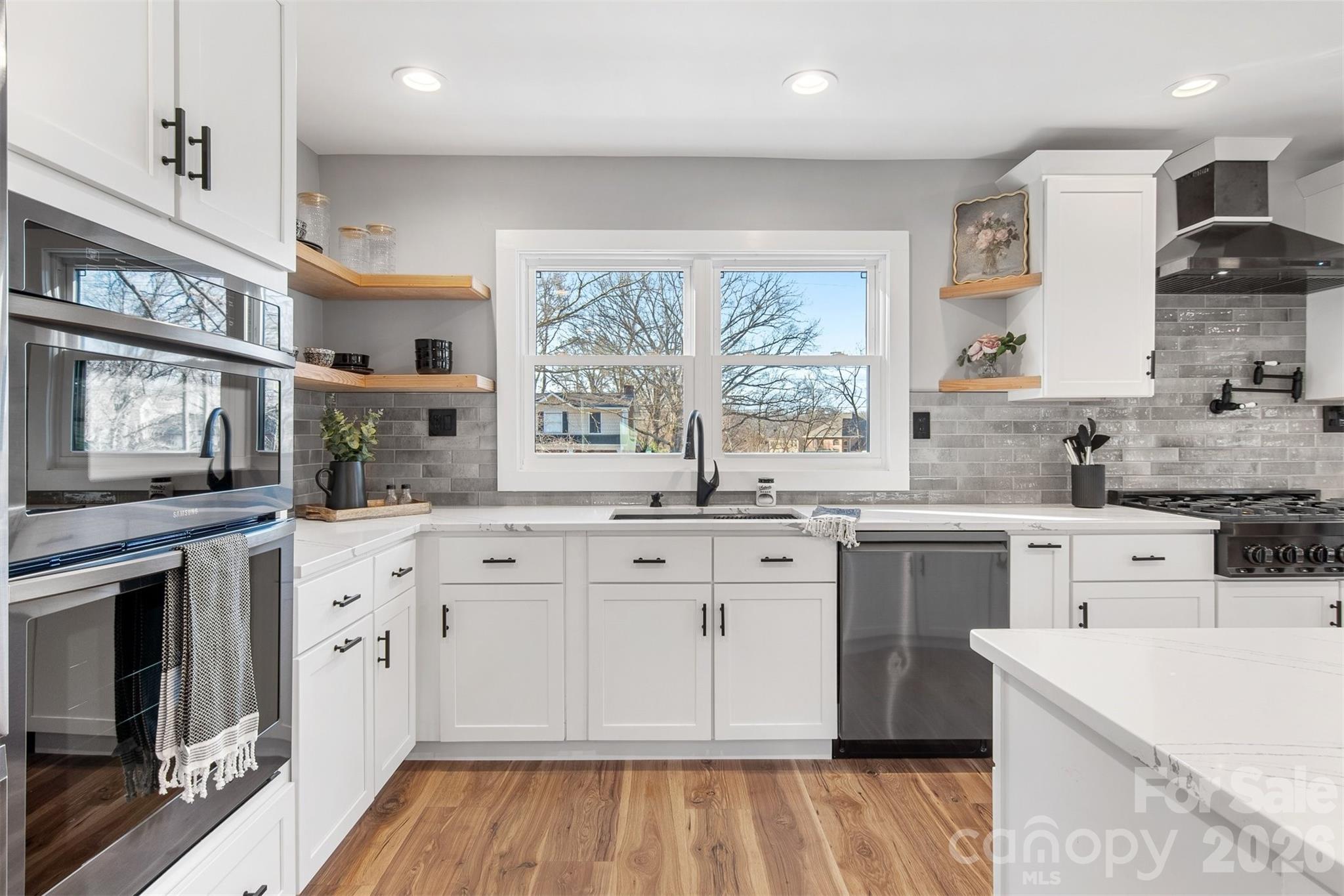1206 9th Street NW