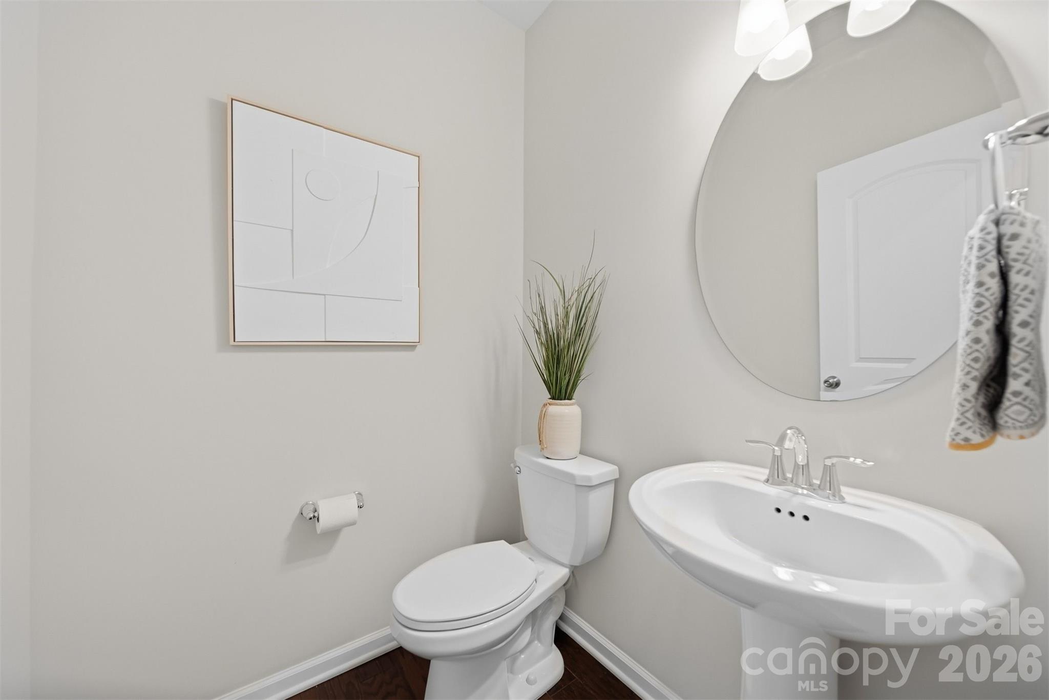 128 W Morehouse Avenue