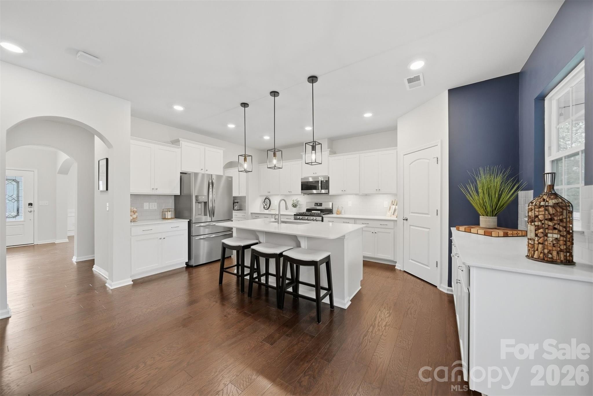 128 W Morehouse Avenue