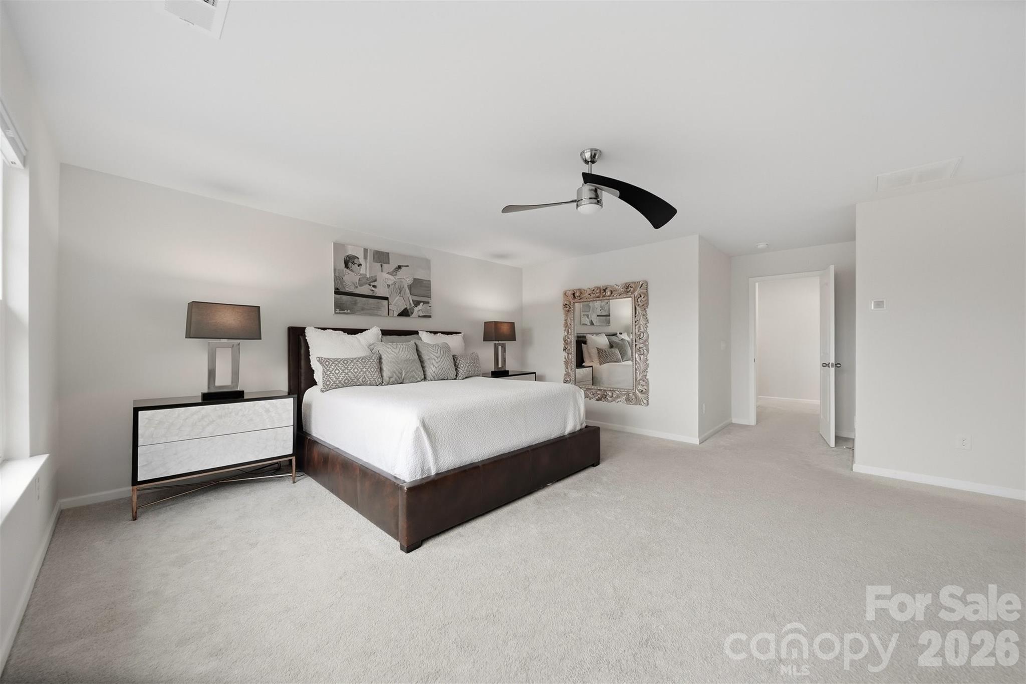 128 W Morehouse Avenue