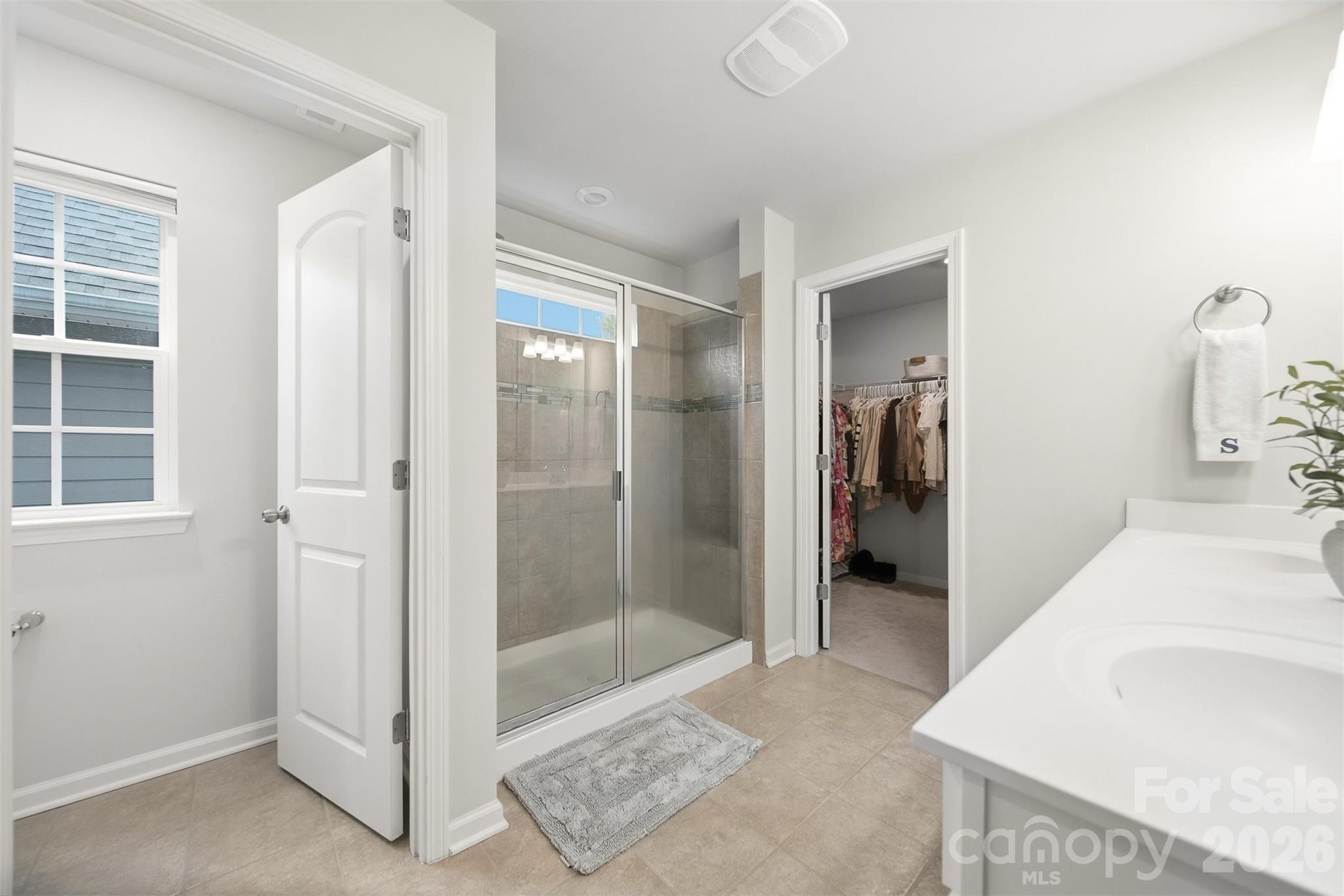 128 W Morehouse Avenue