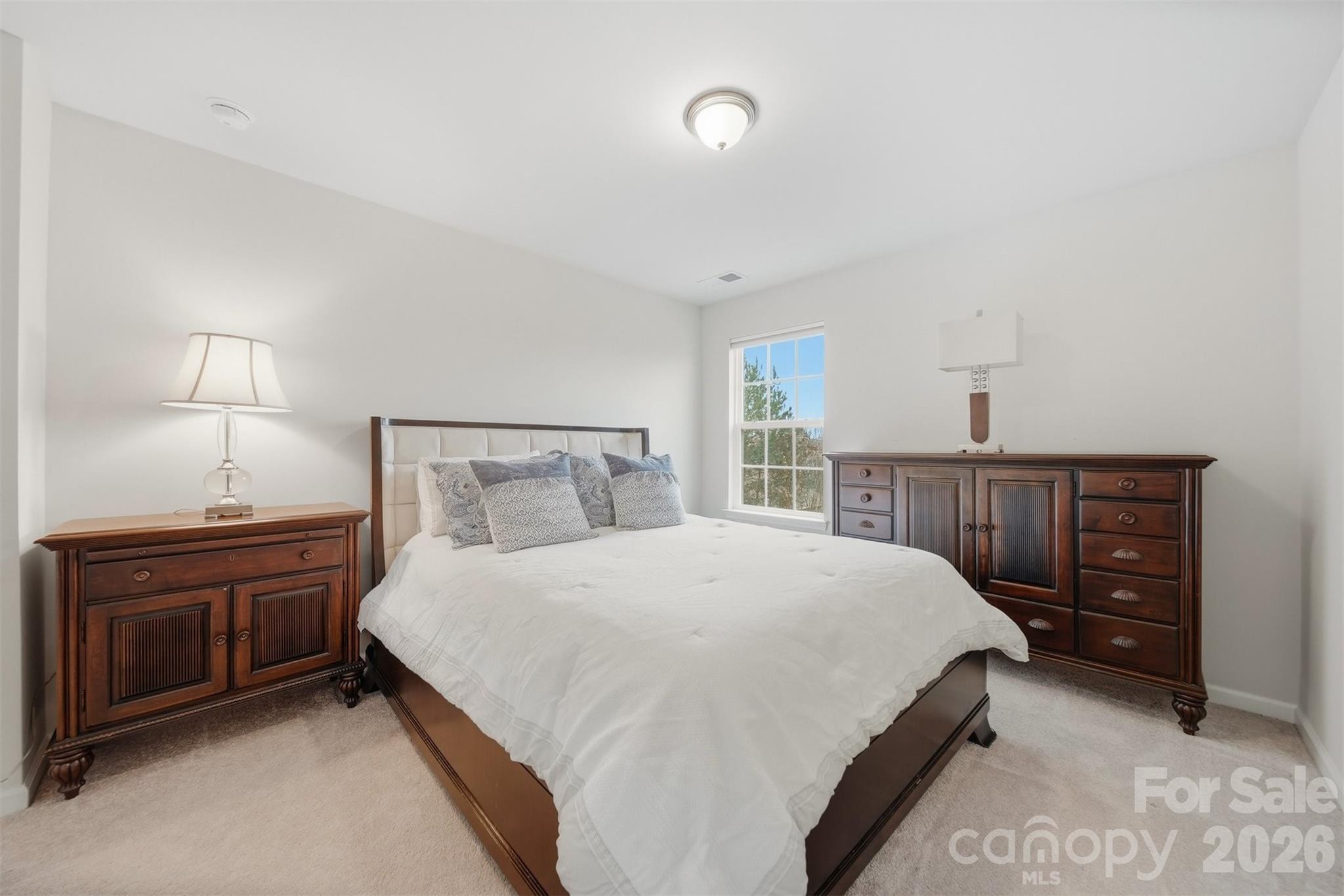 128 W Morehouse Avenue