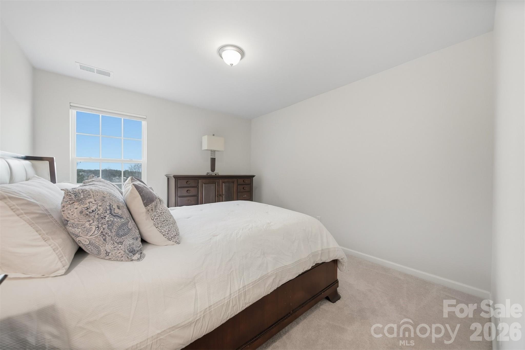 128 W Morehouse Avenue