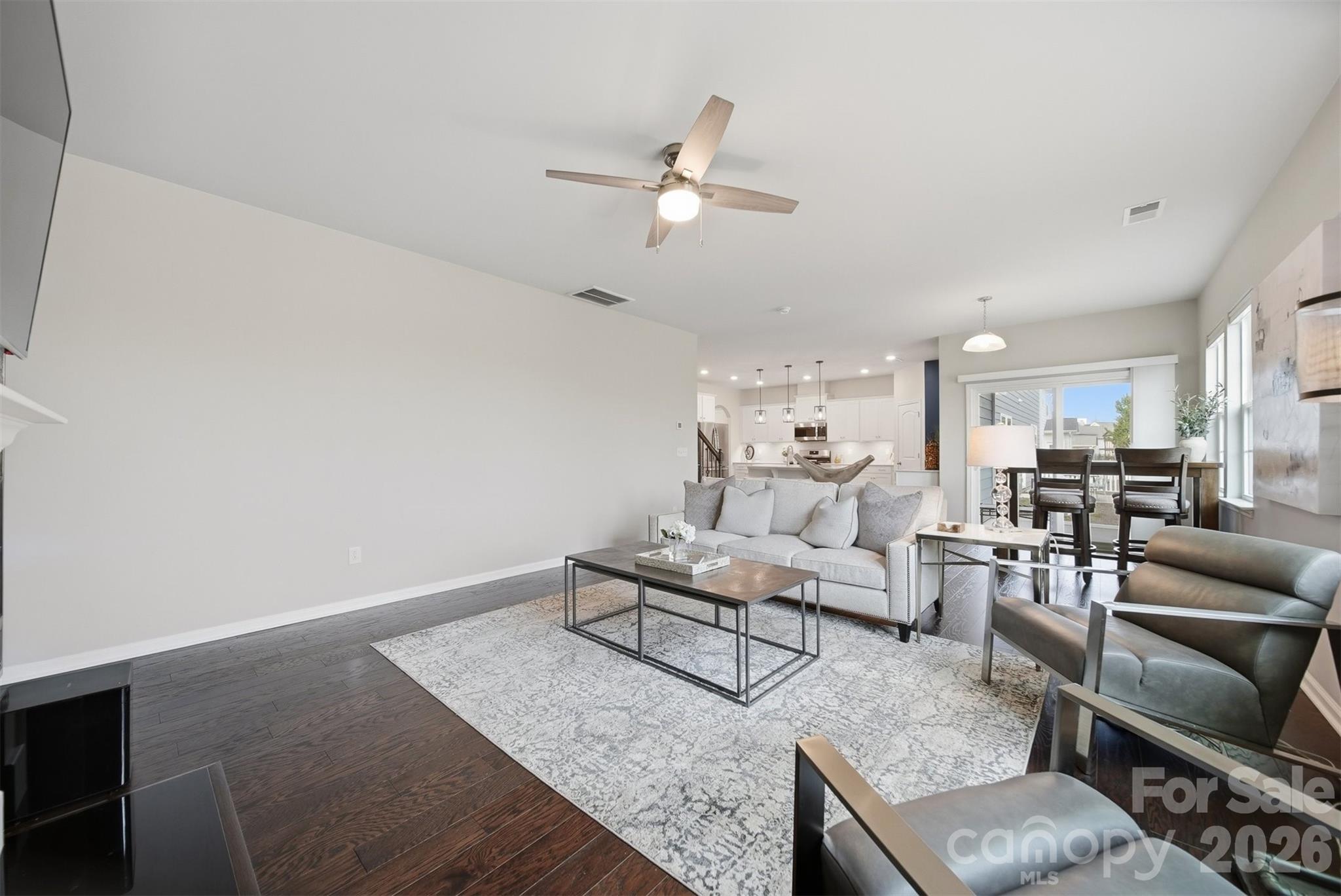 128 W Morehouse Avenue