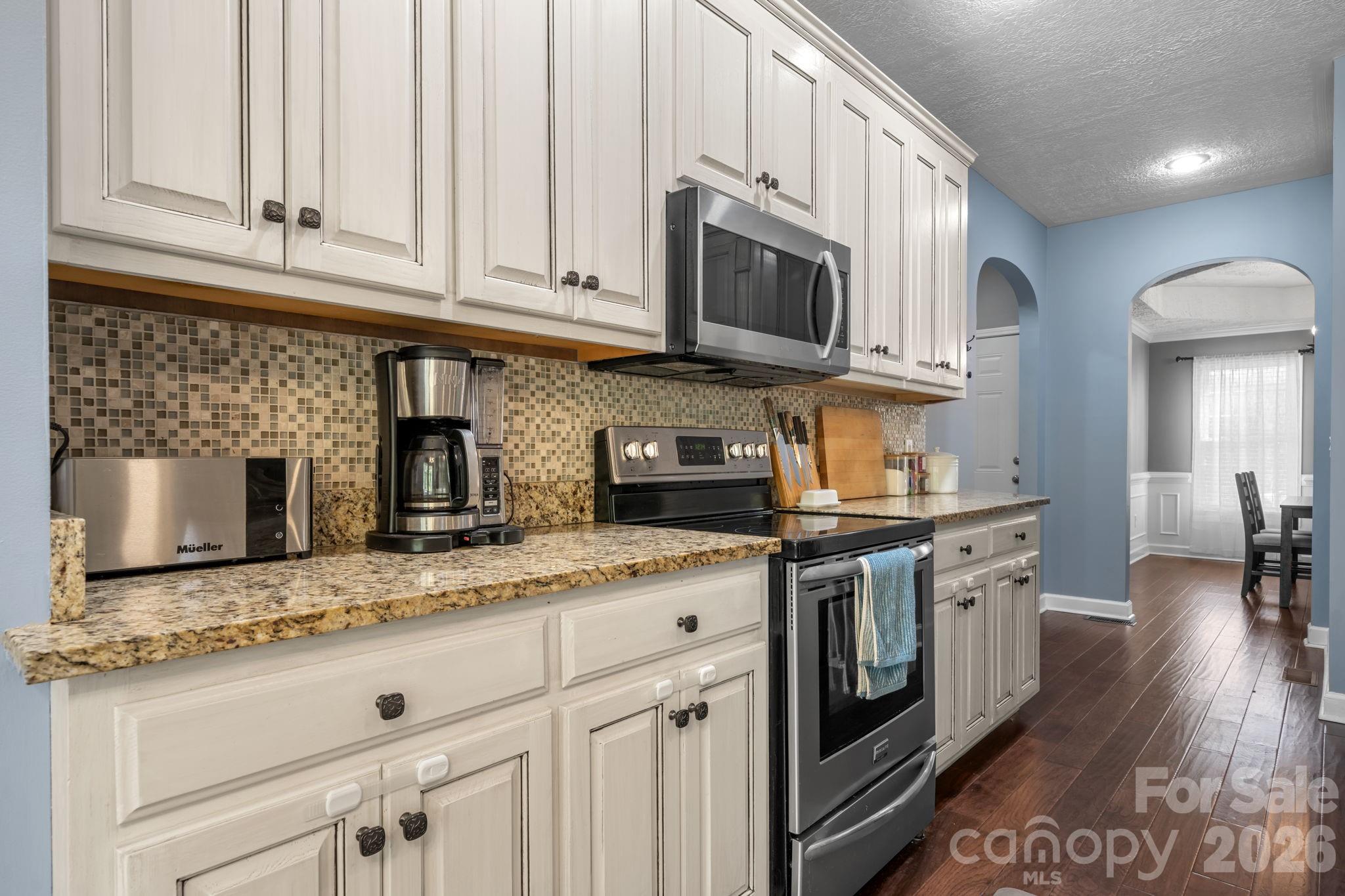 4525 18th Street Lane NE
