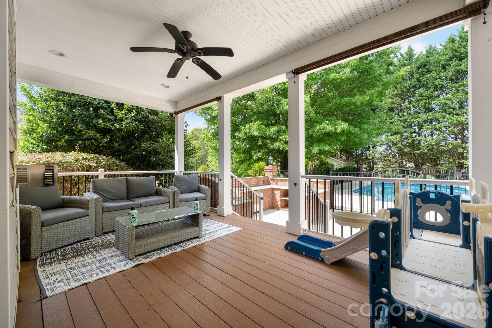 4525 18th Street Lane NE