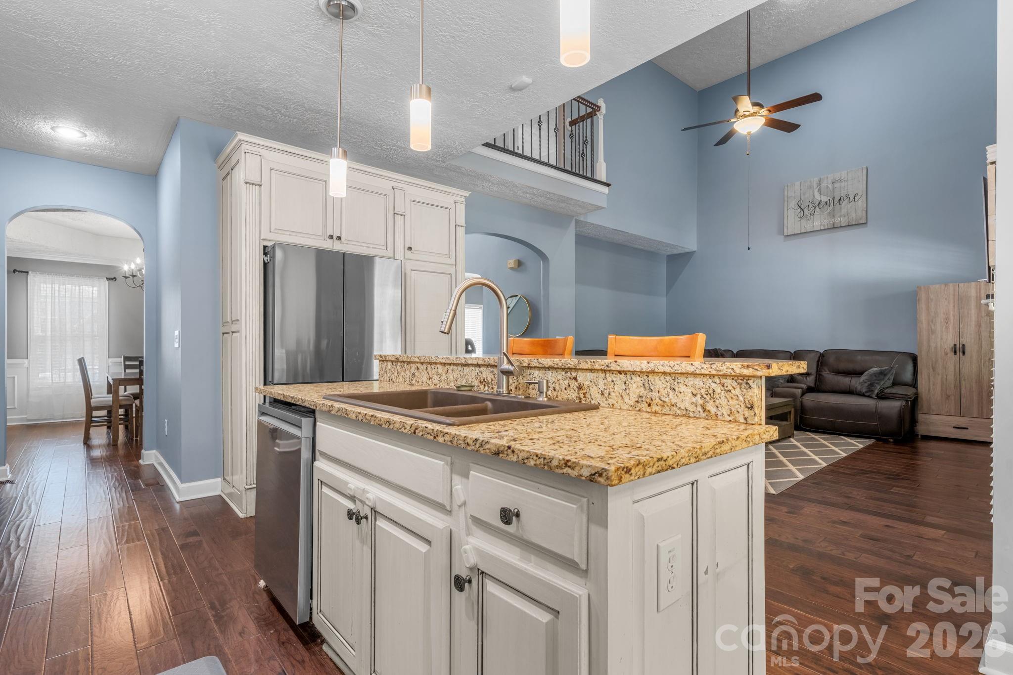 4525 18th Street Lane NE