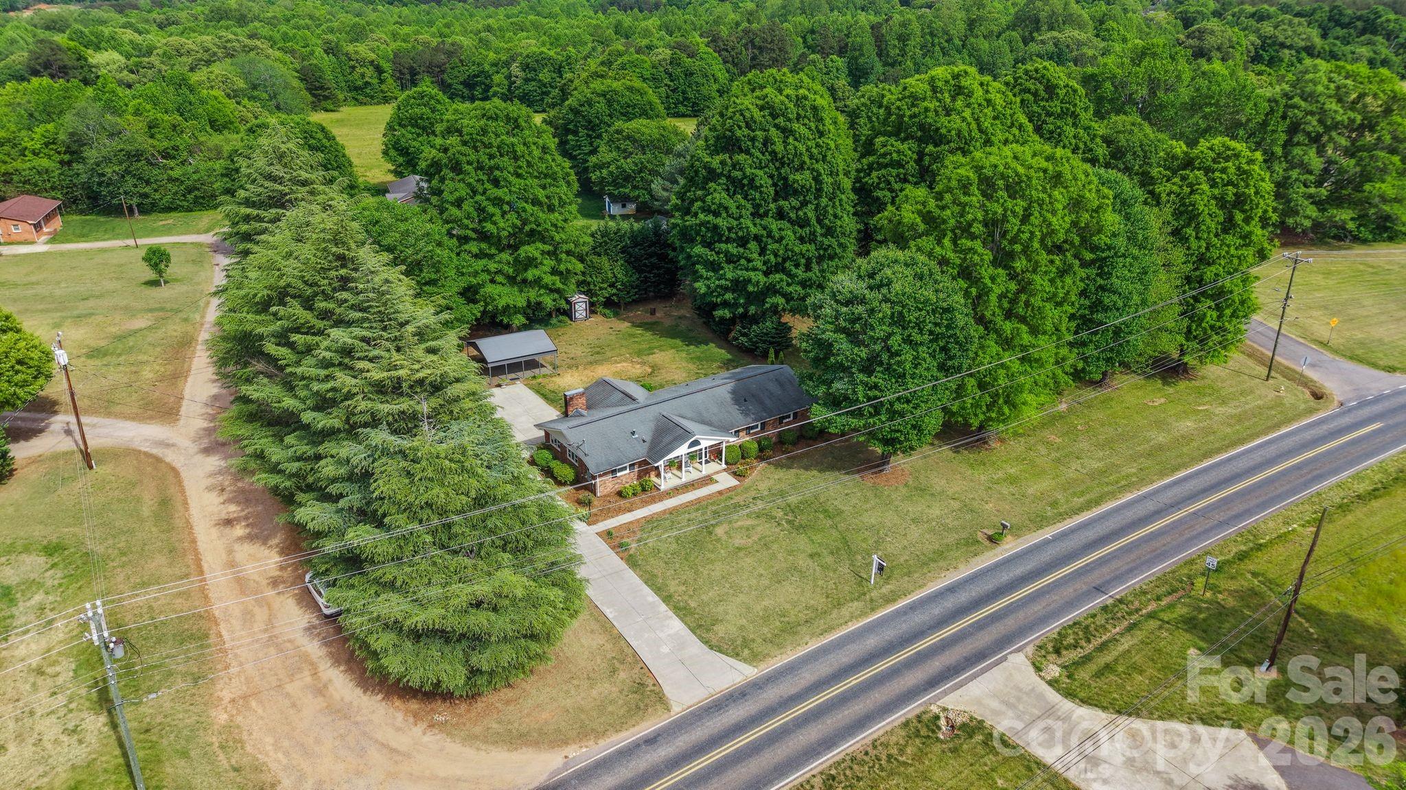 3328 Sulphur Springs Road NE