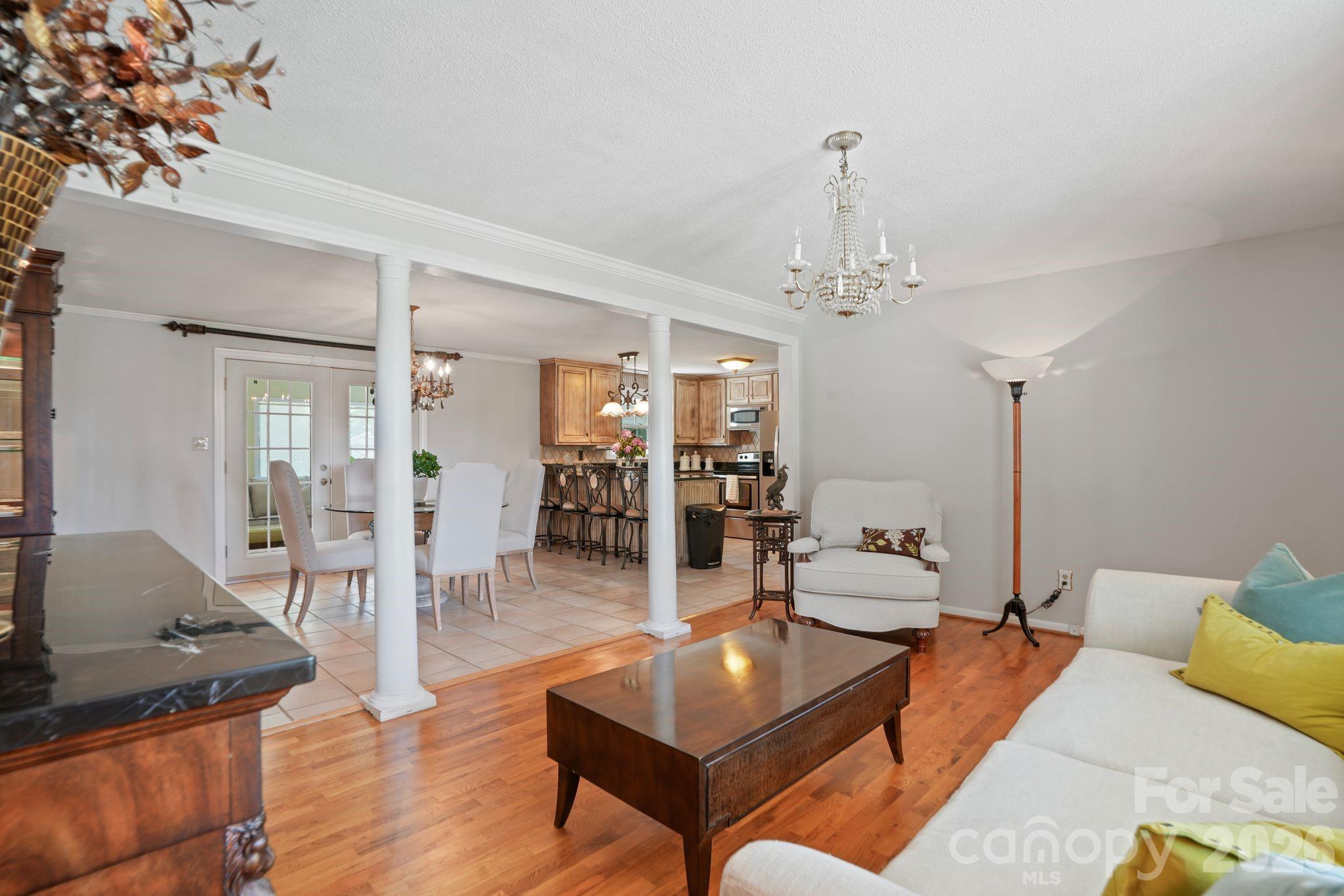 3328 Sulphur Springs Road NE