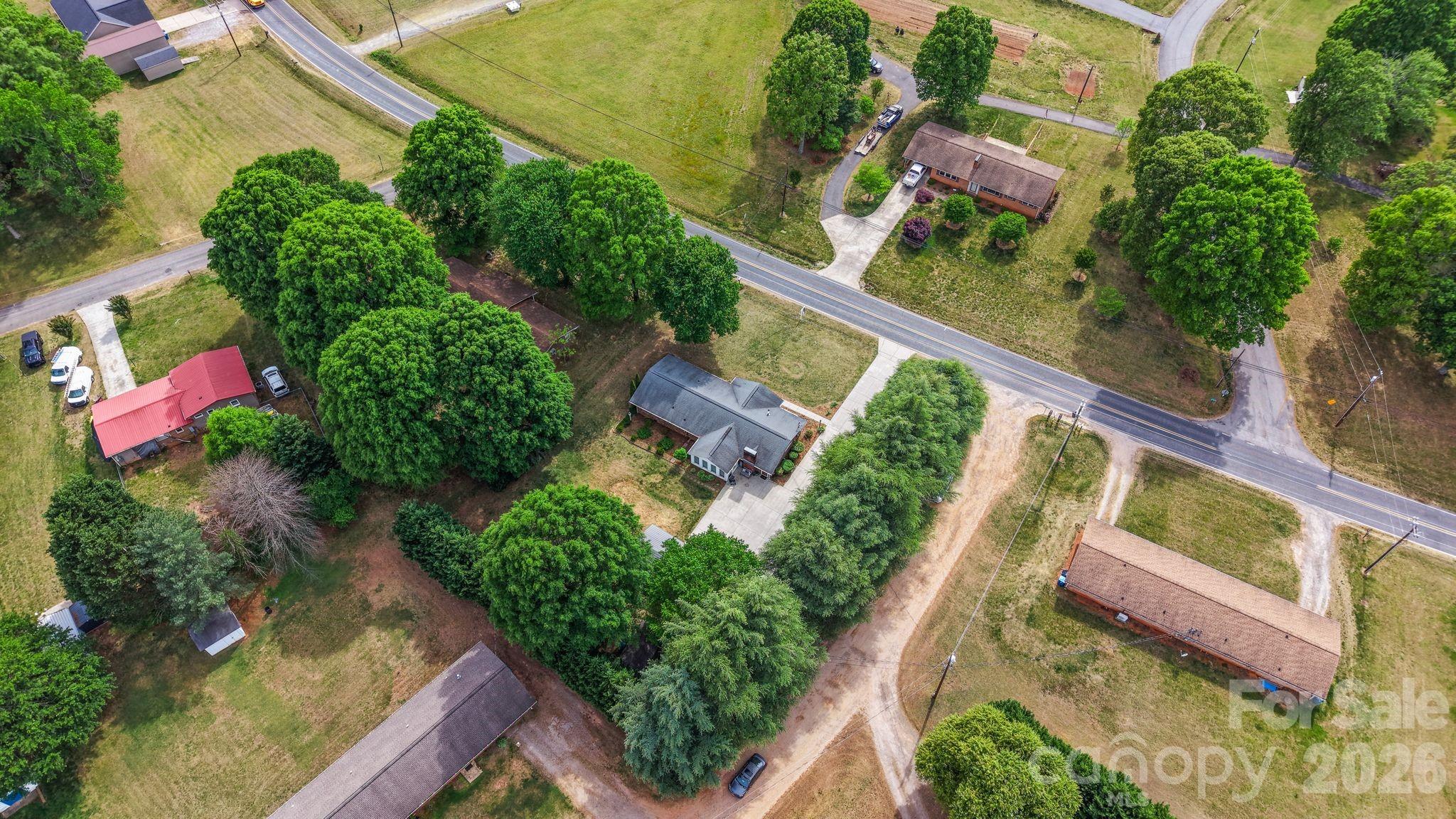 3328 Sulphur Springs Road NE