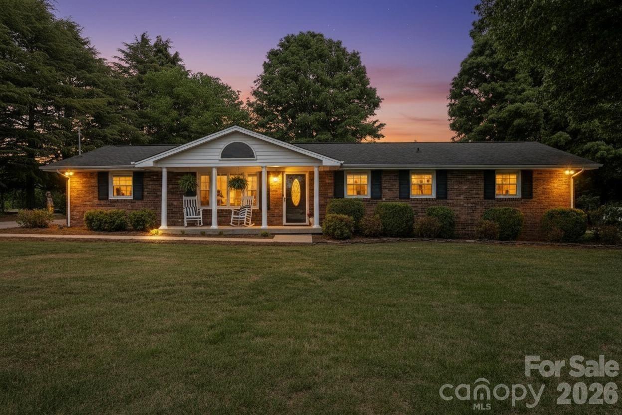 3328 Sulphur Springs Road NE