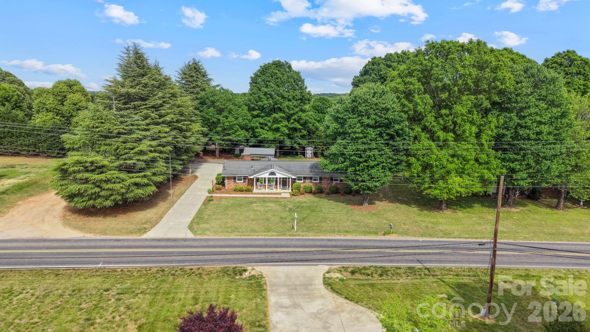 3328 Sulphur Springs Road NE