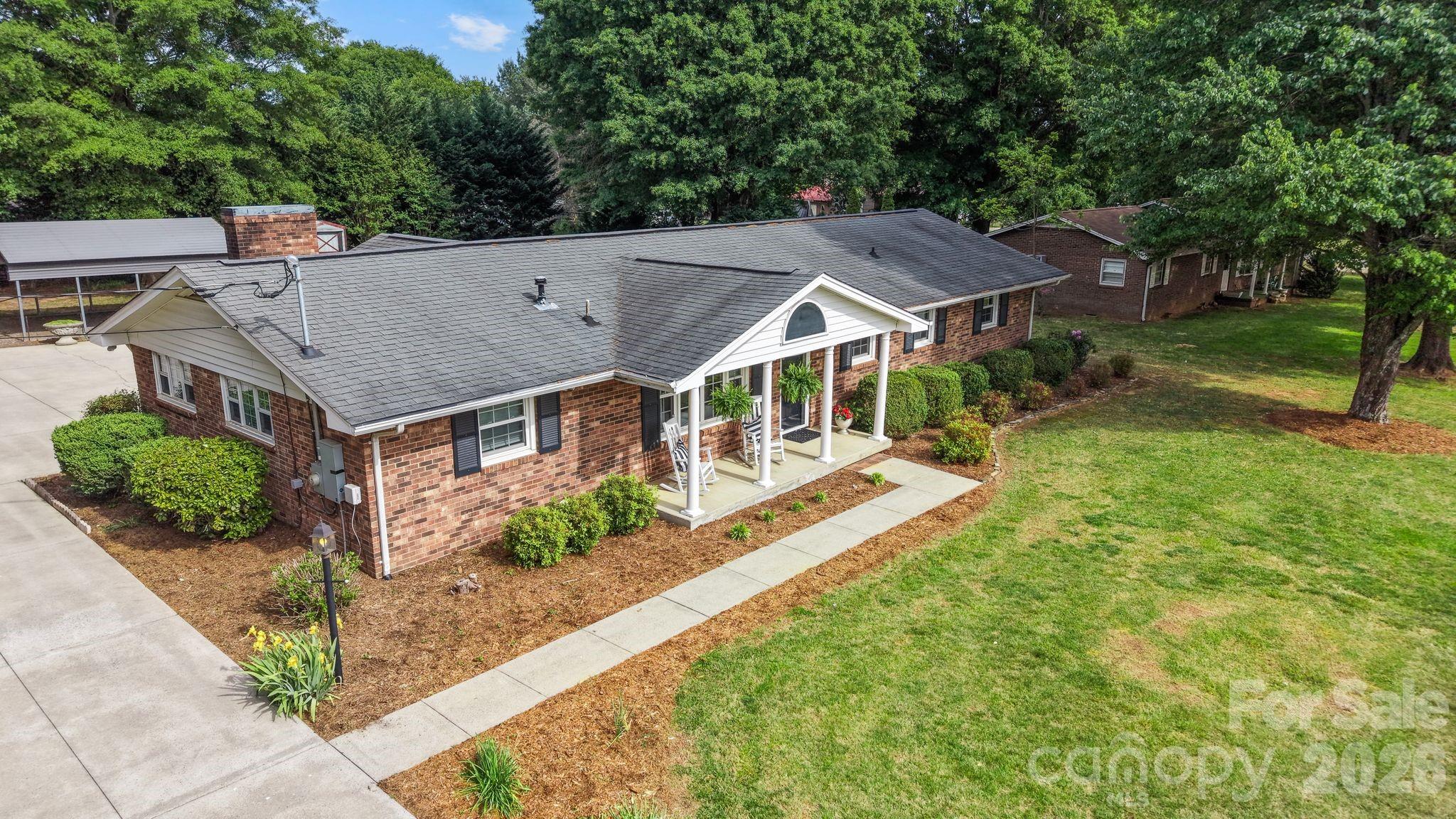 3328 Sulphur Springs Road NE