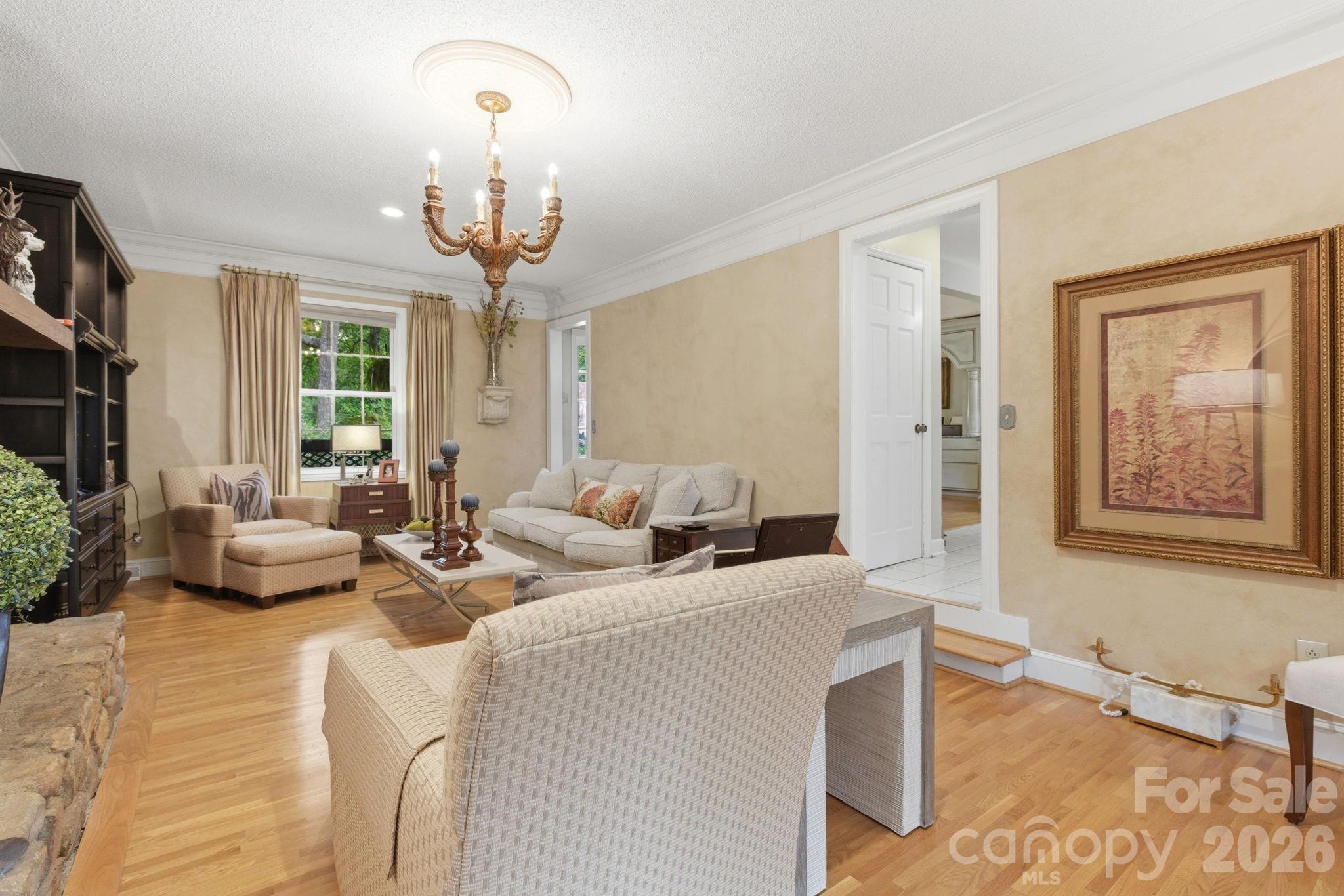 1496 Hardwood Circle