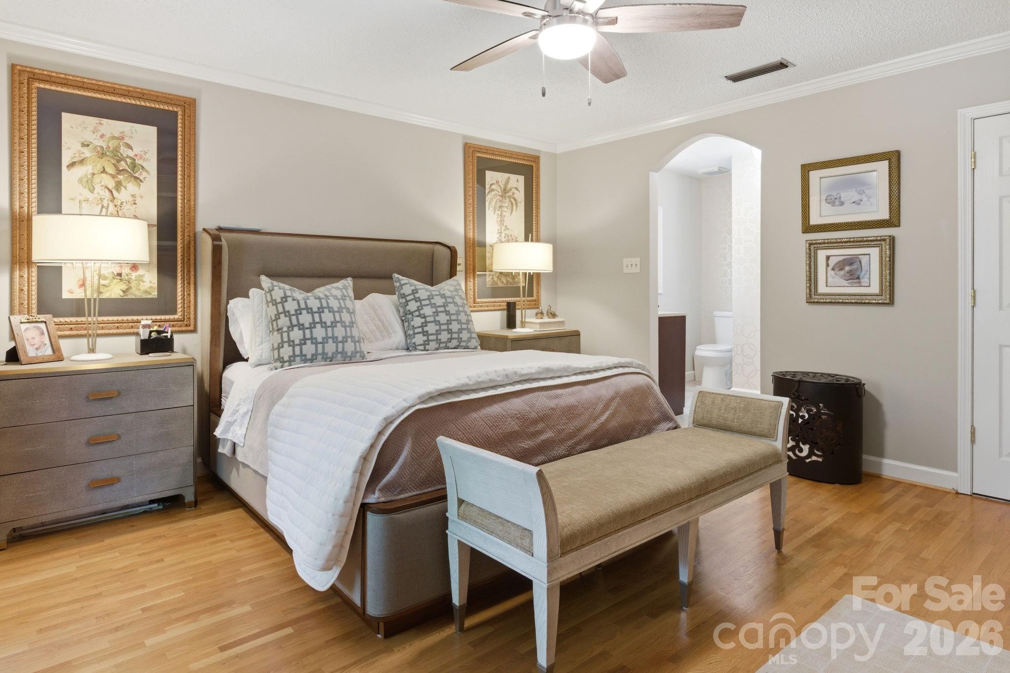 1496 Hardwood Circle