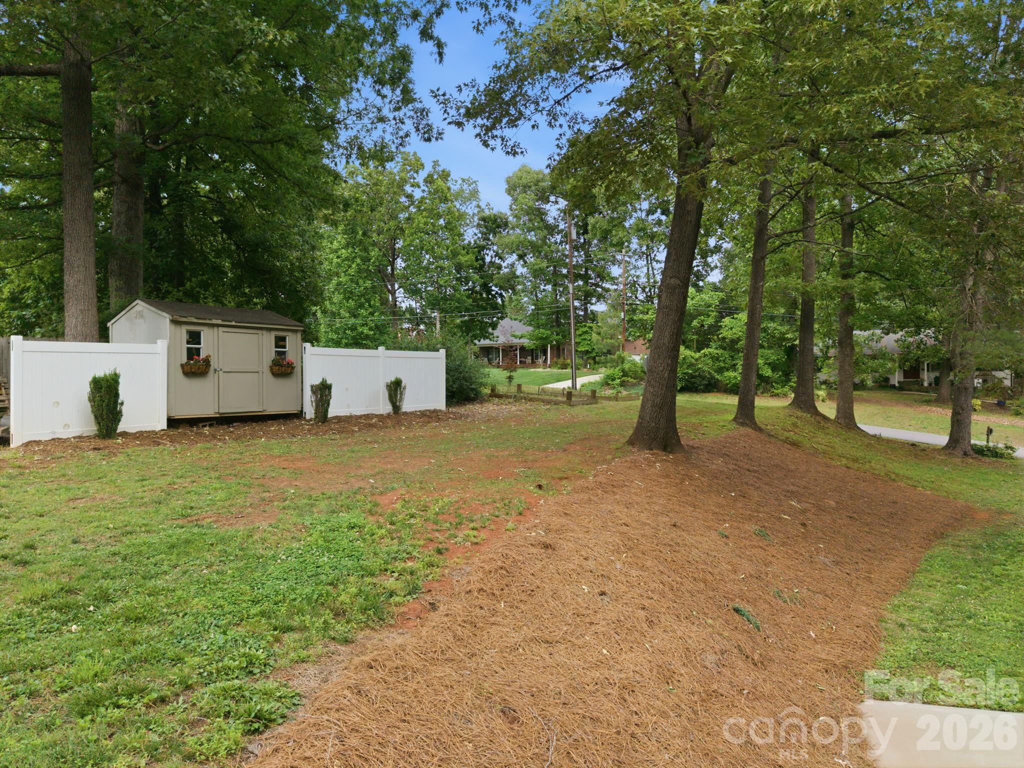 1496 Hardwood Circle