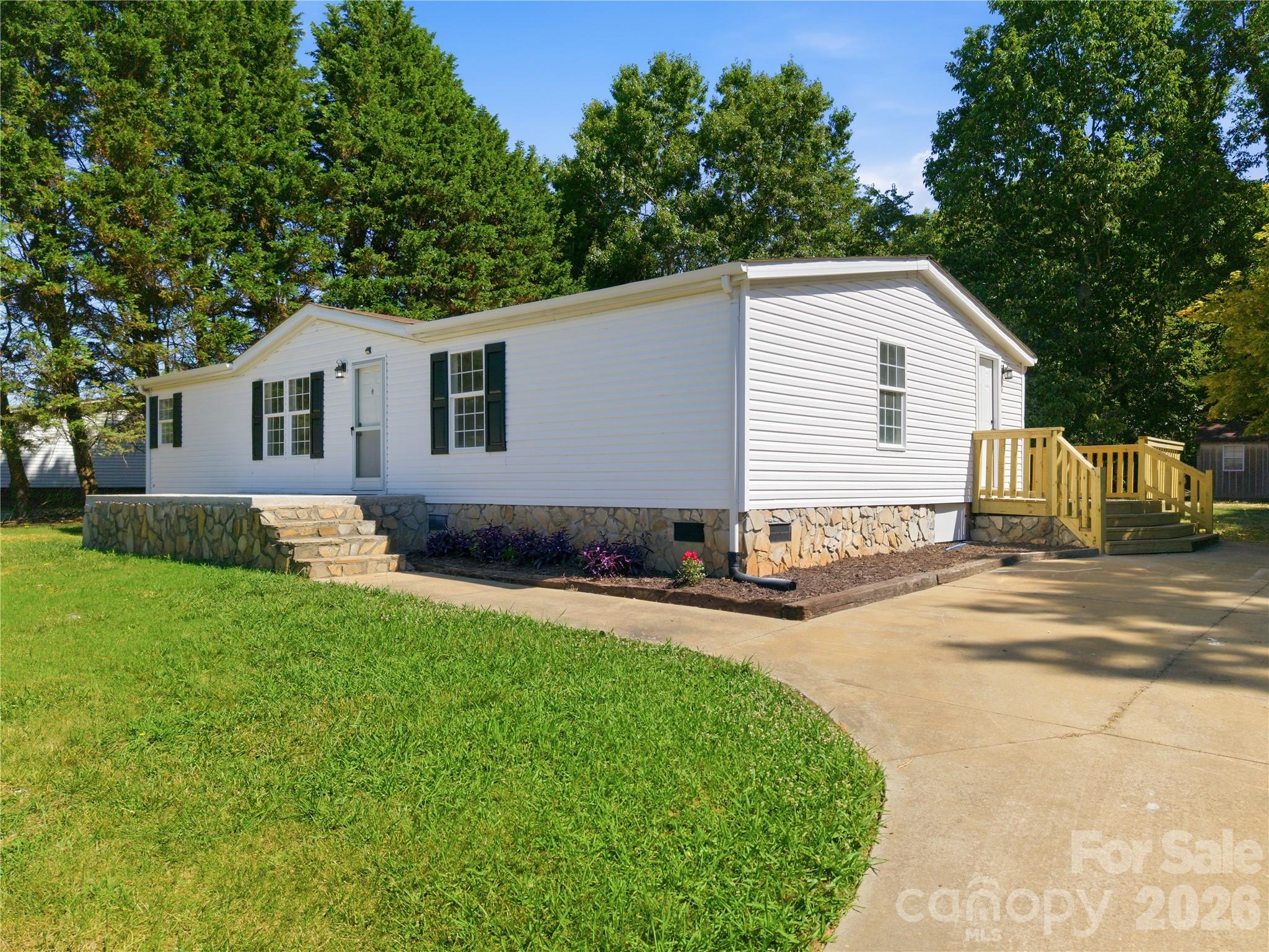 3940 Teaberry Lane