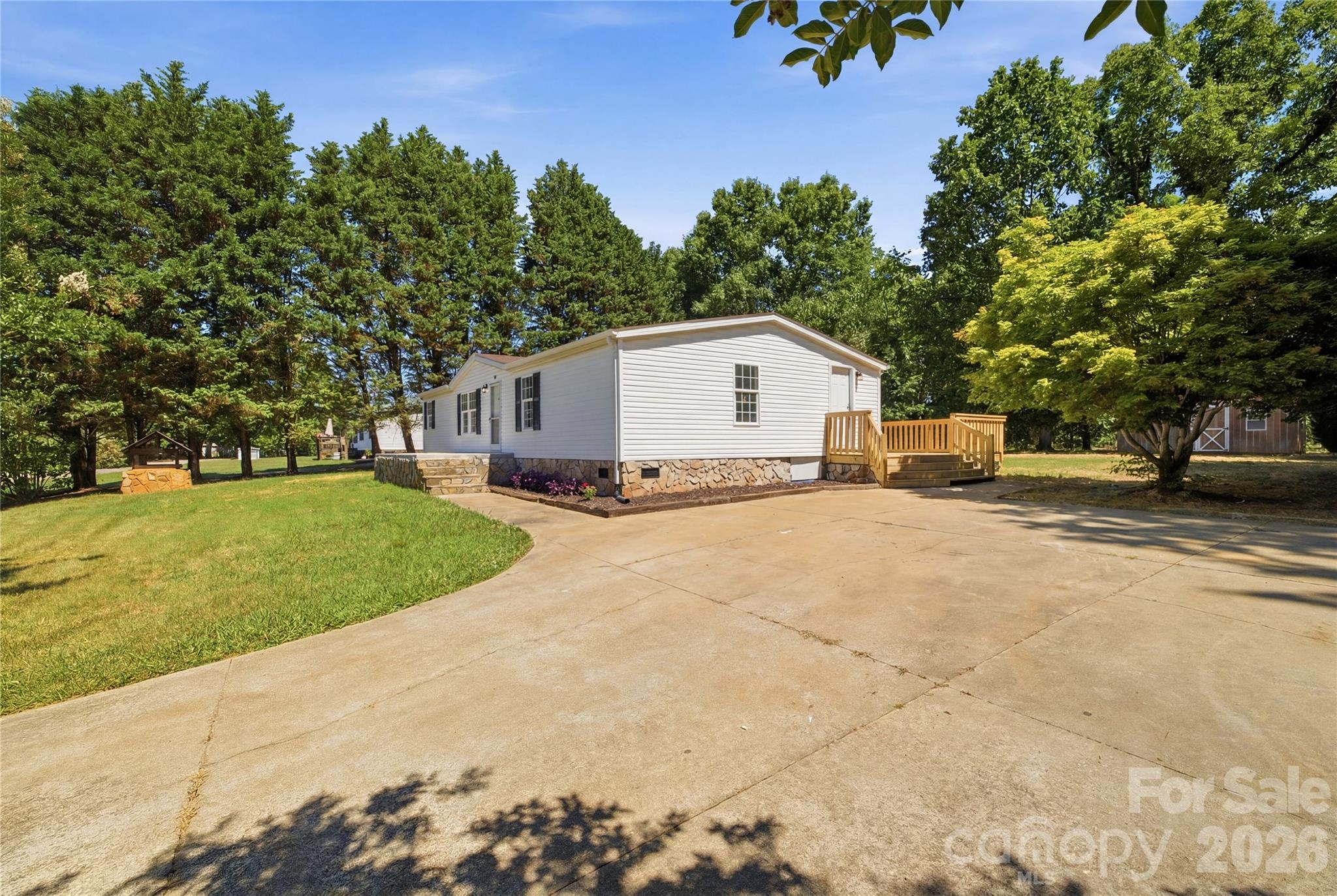 3940 Teaberry Lane