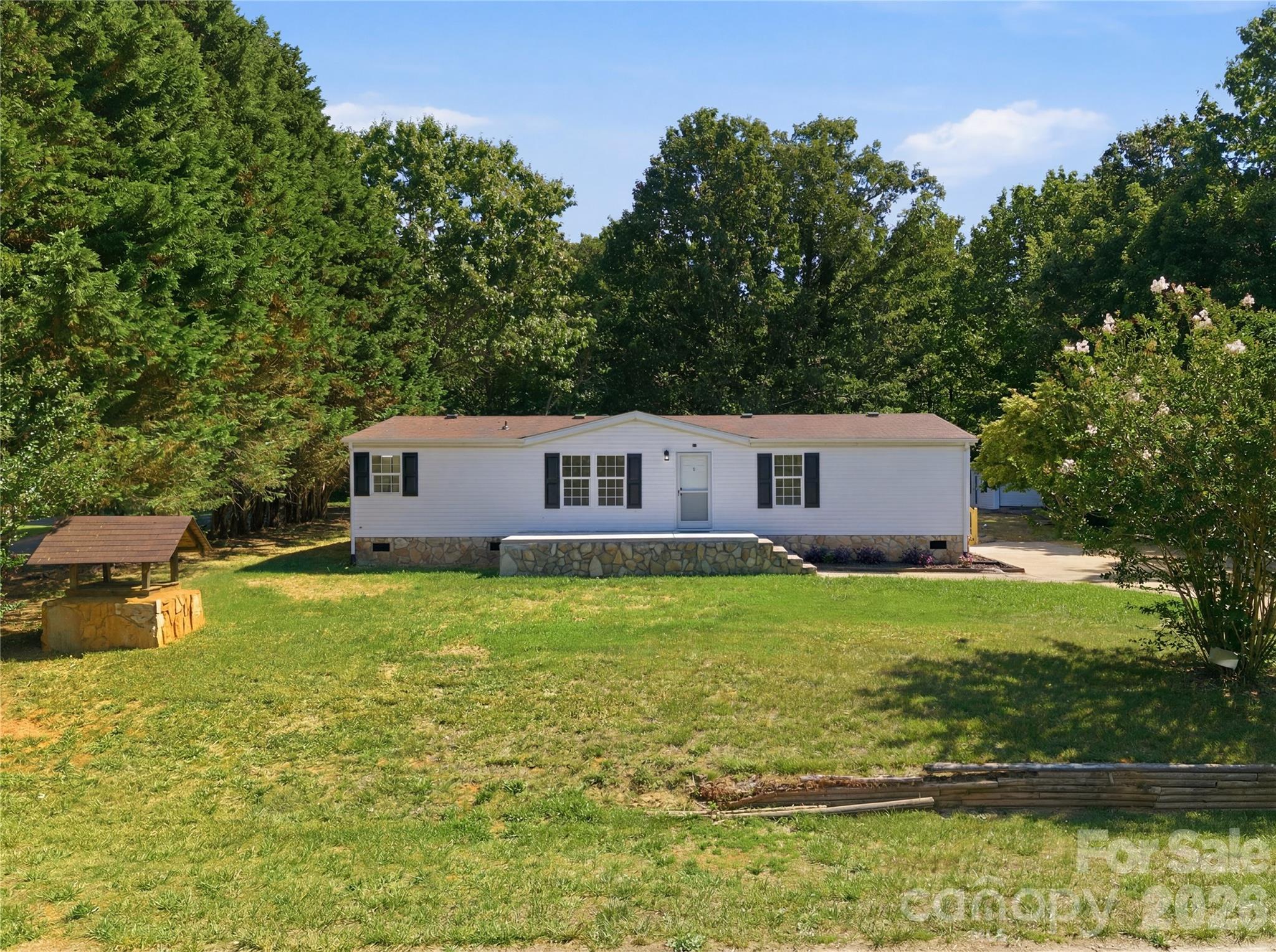 3940 Teaberry Lane