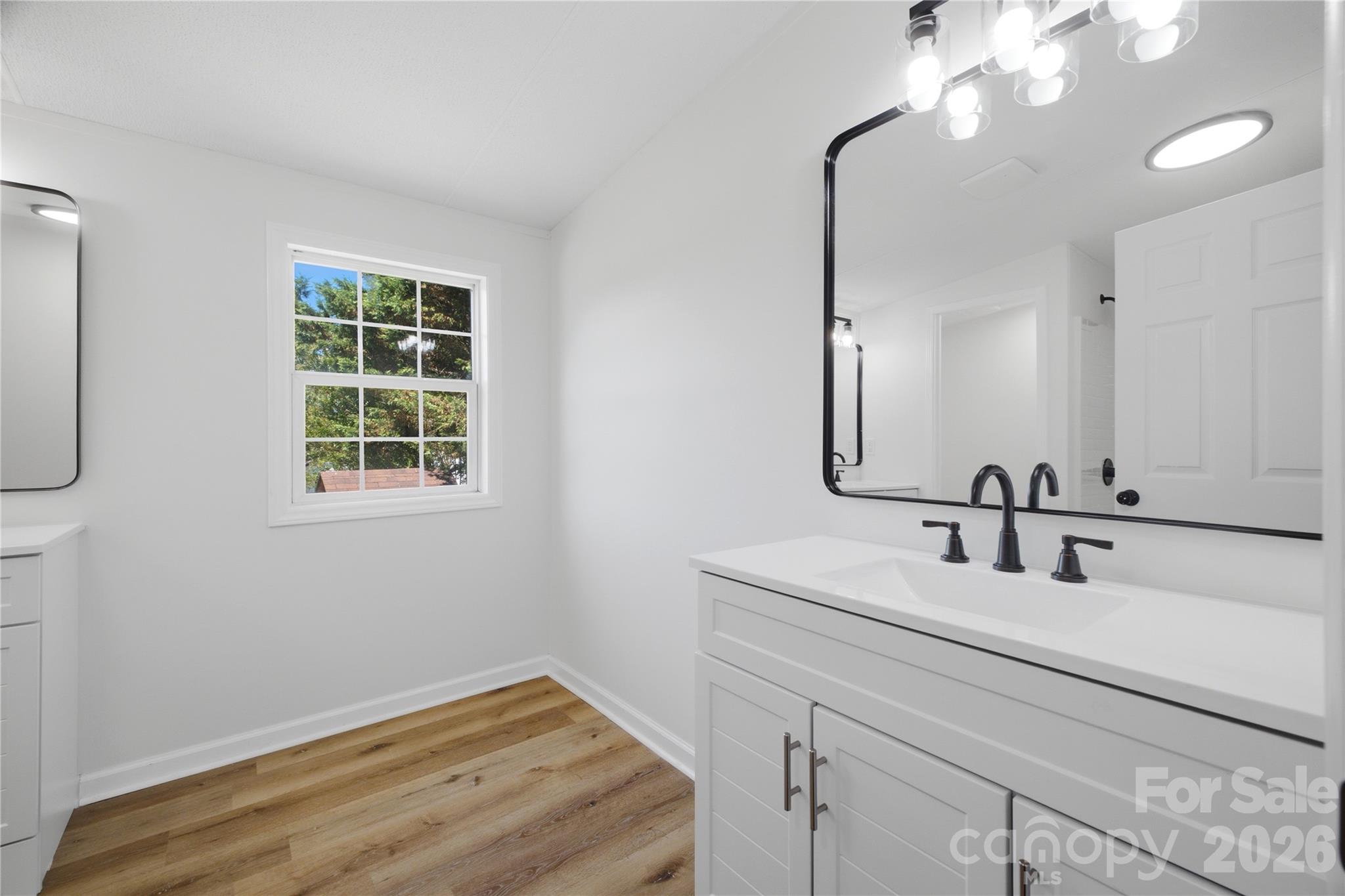 3940 Teaberry Lane