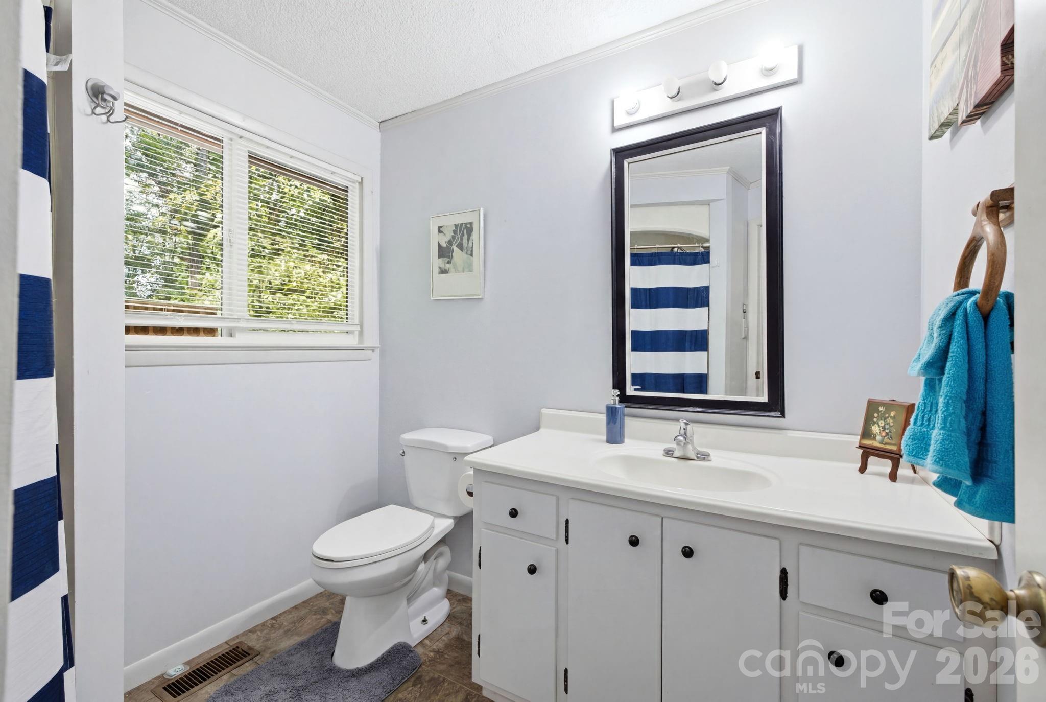 1332 Fairway Drive