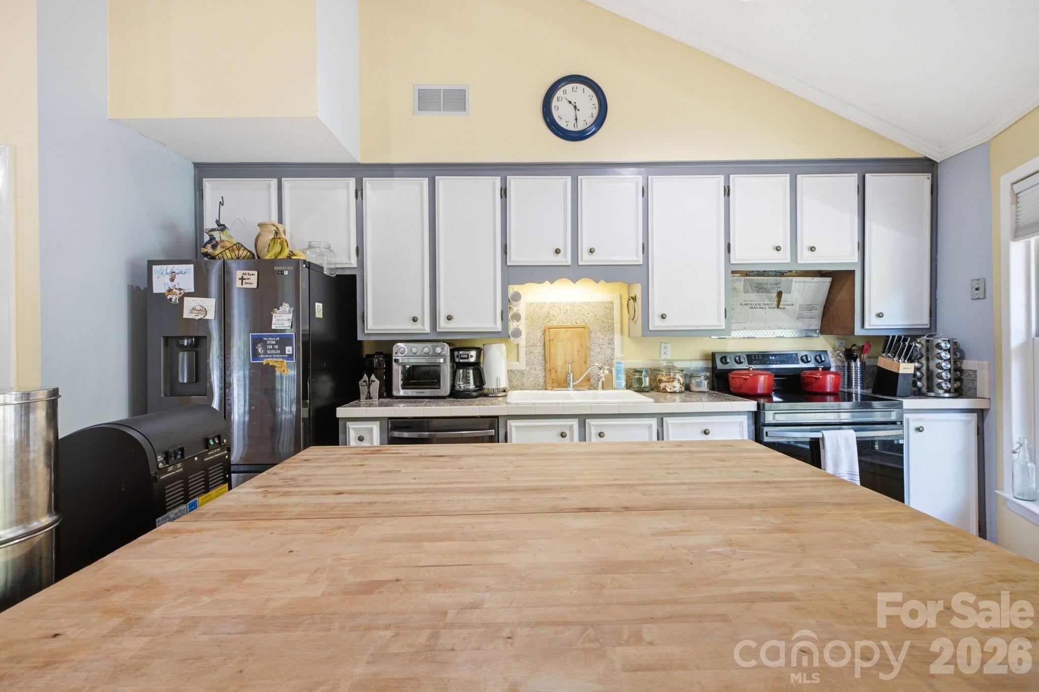 1332 Fairway Drive