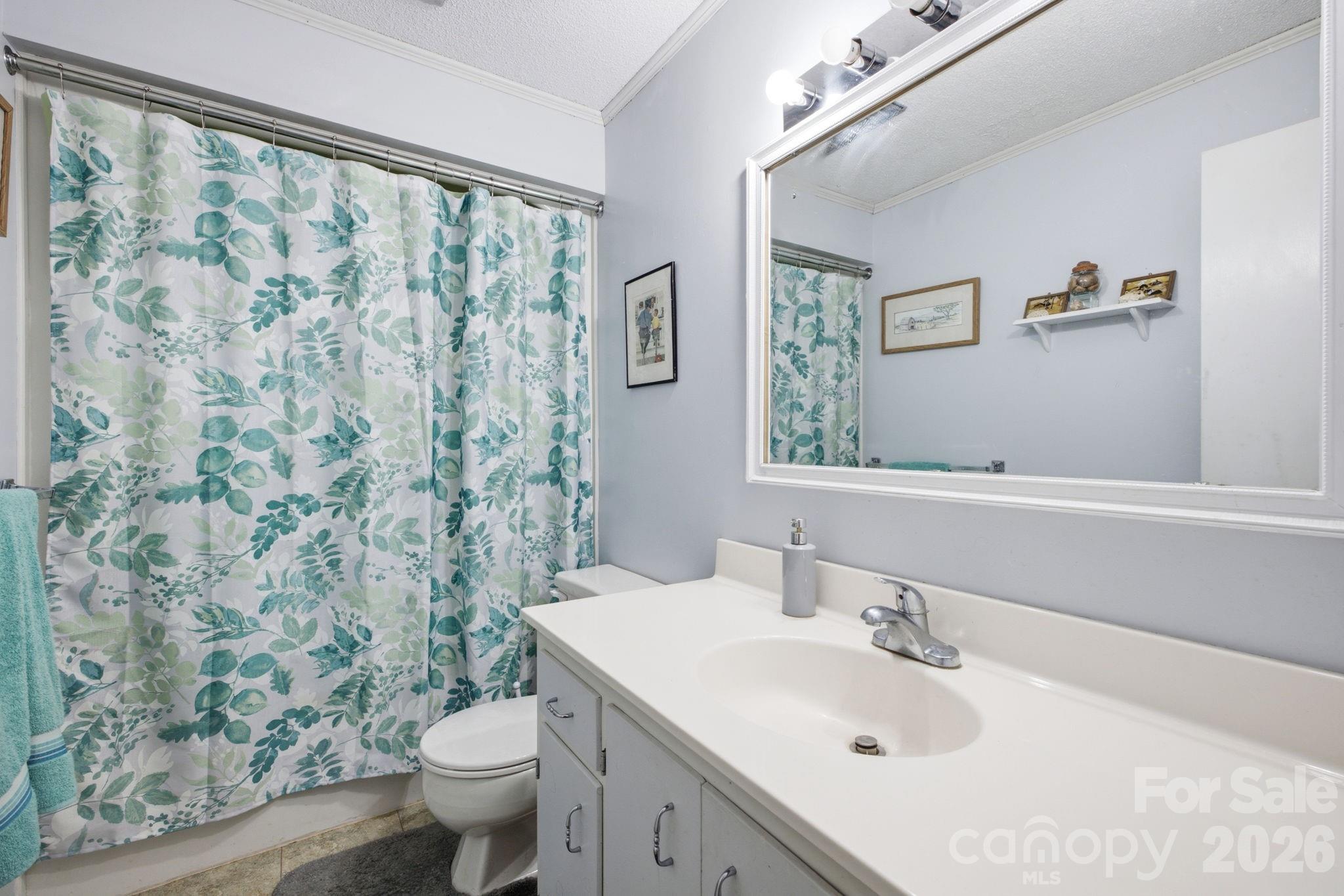 1332 Fairway Drive