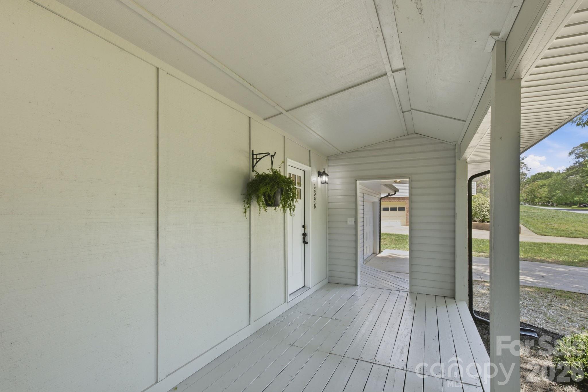 5396 Stonewood Drive