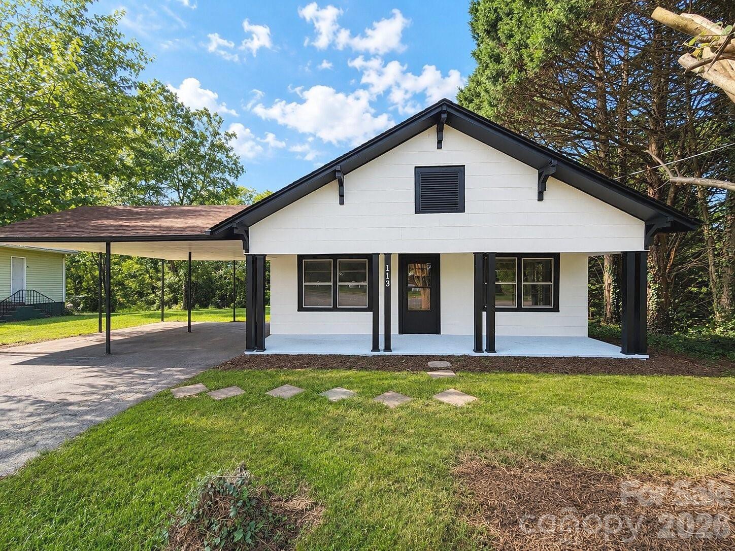 113 Mountain View Street