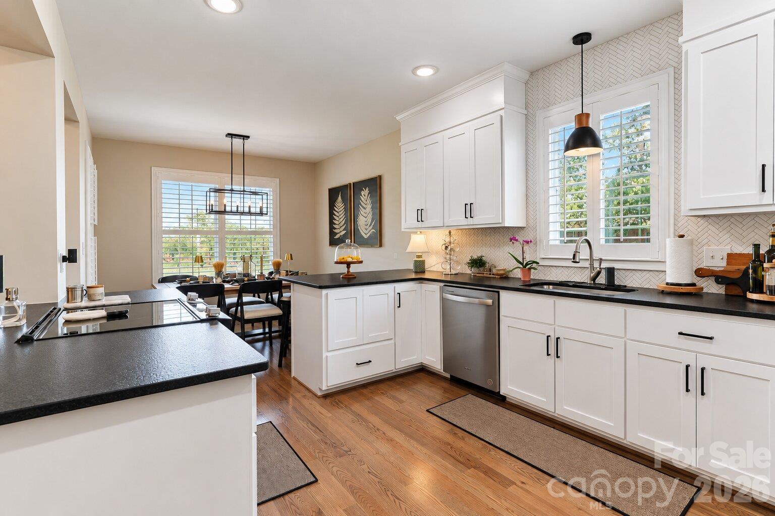 18 Wittenburg Springs Drive