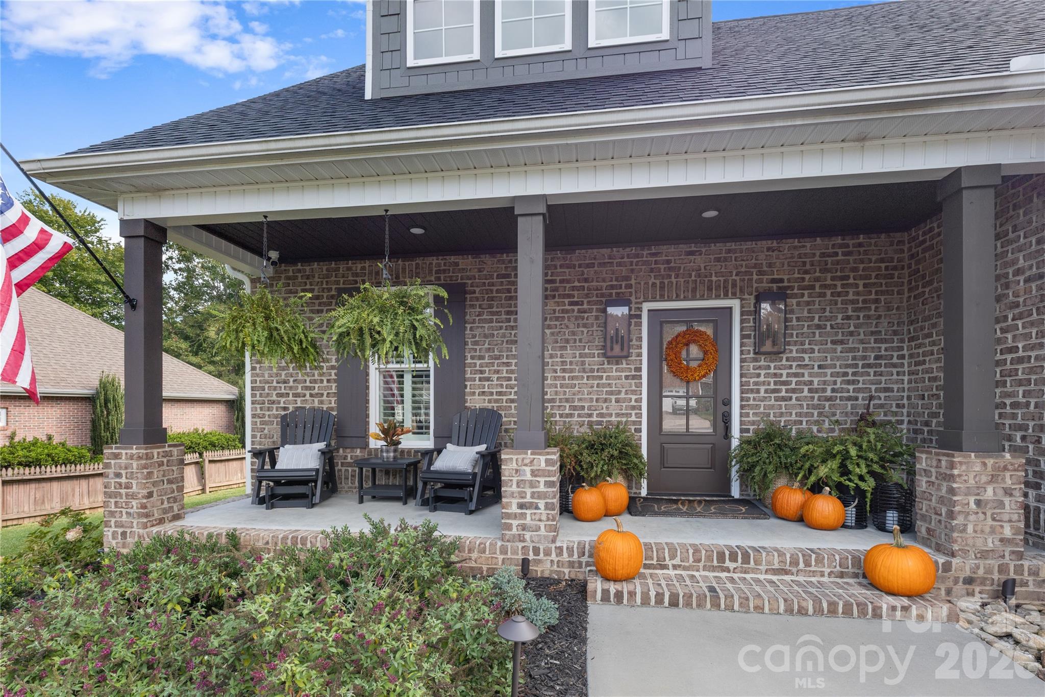 18 Wittenburg Springs Drive