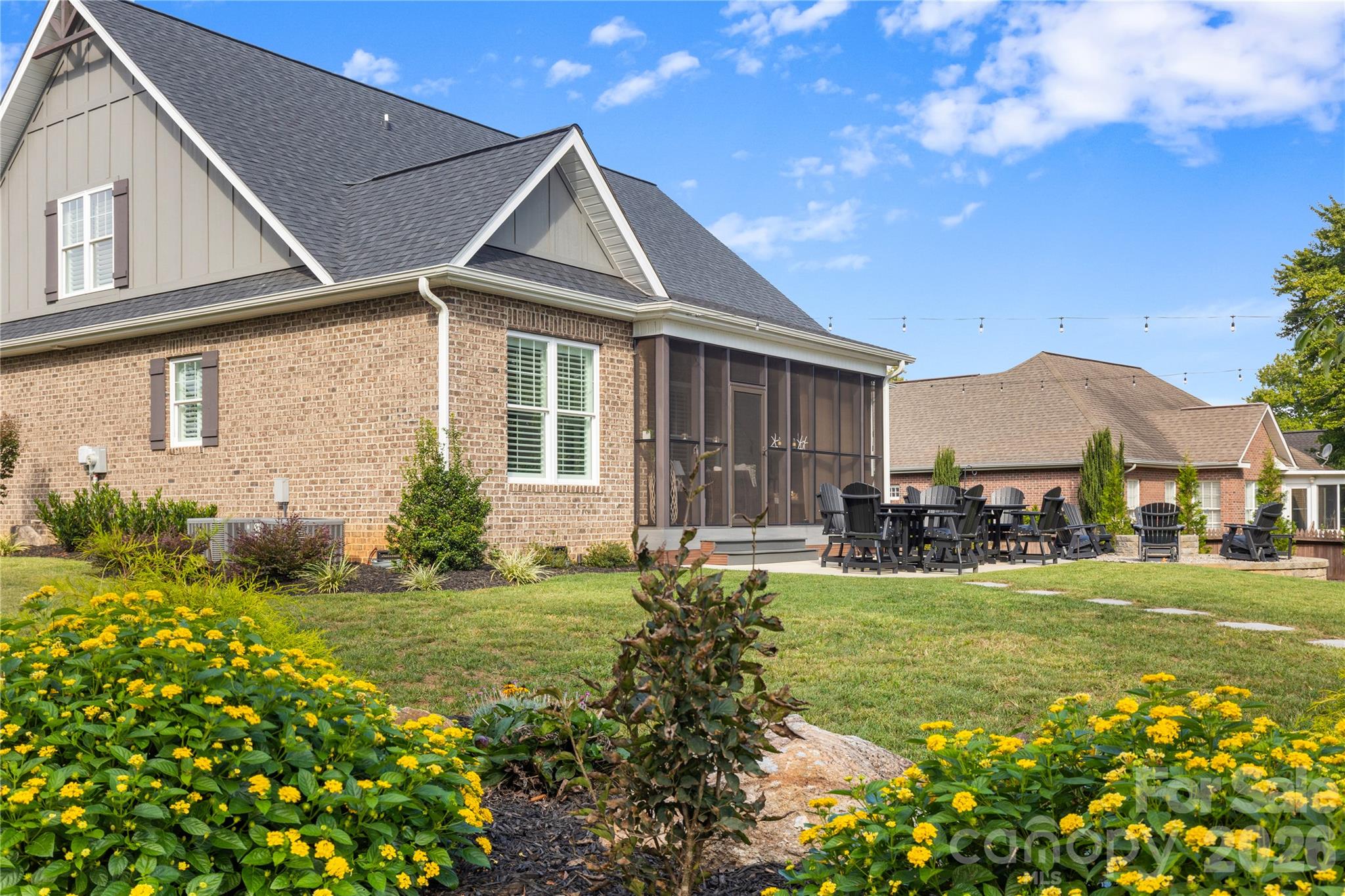 18 Wittenburg Springs Drive