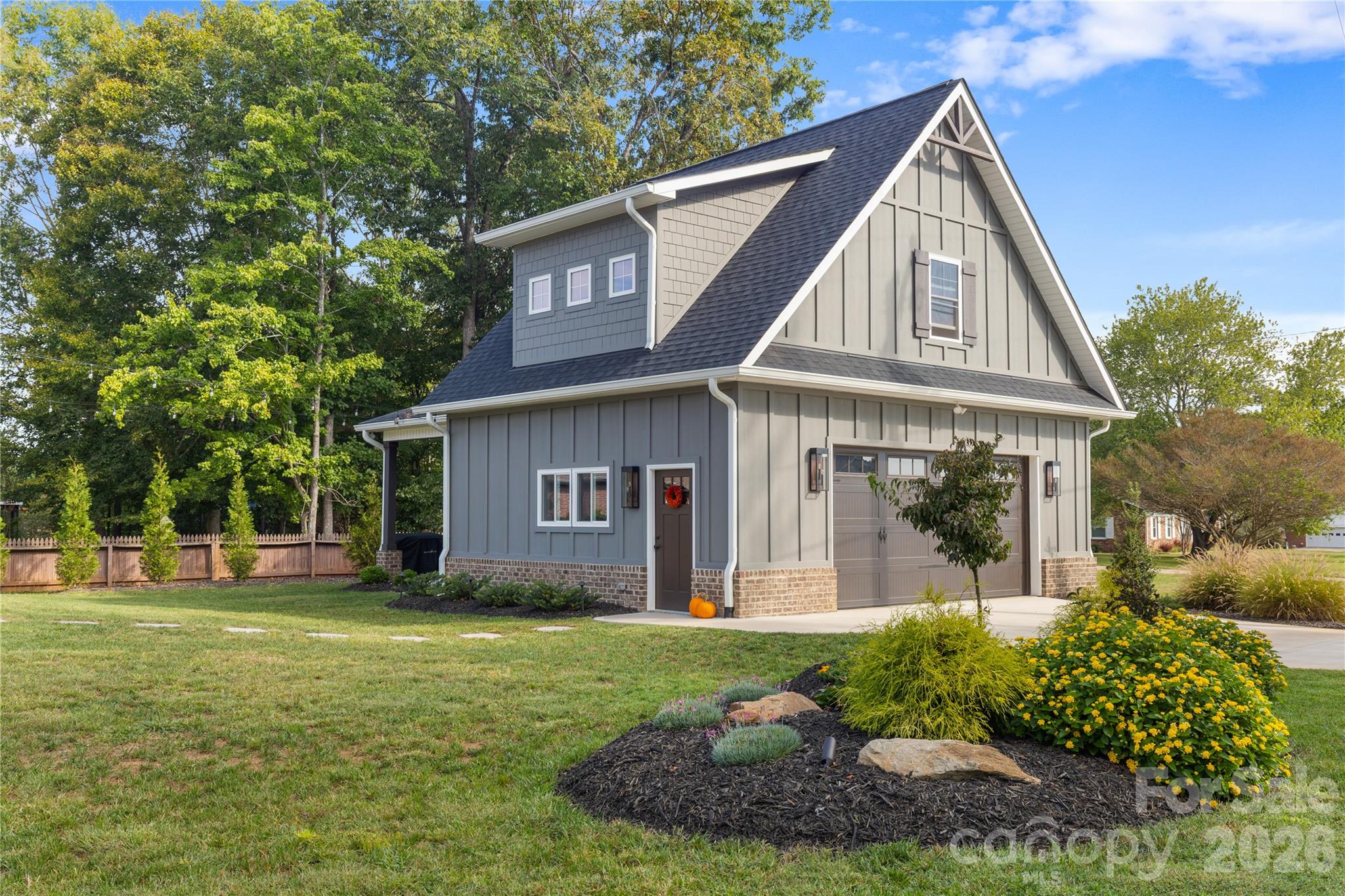 18 Wittenburg Springs Drive