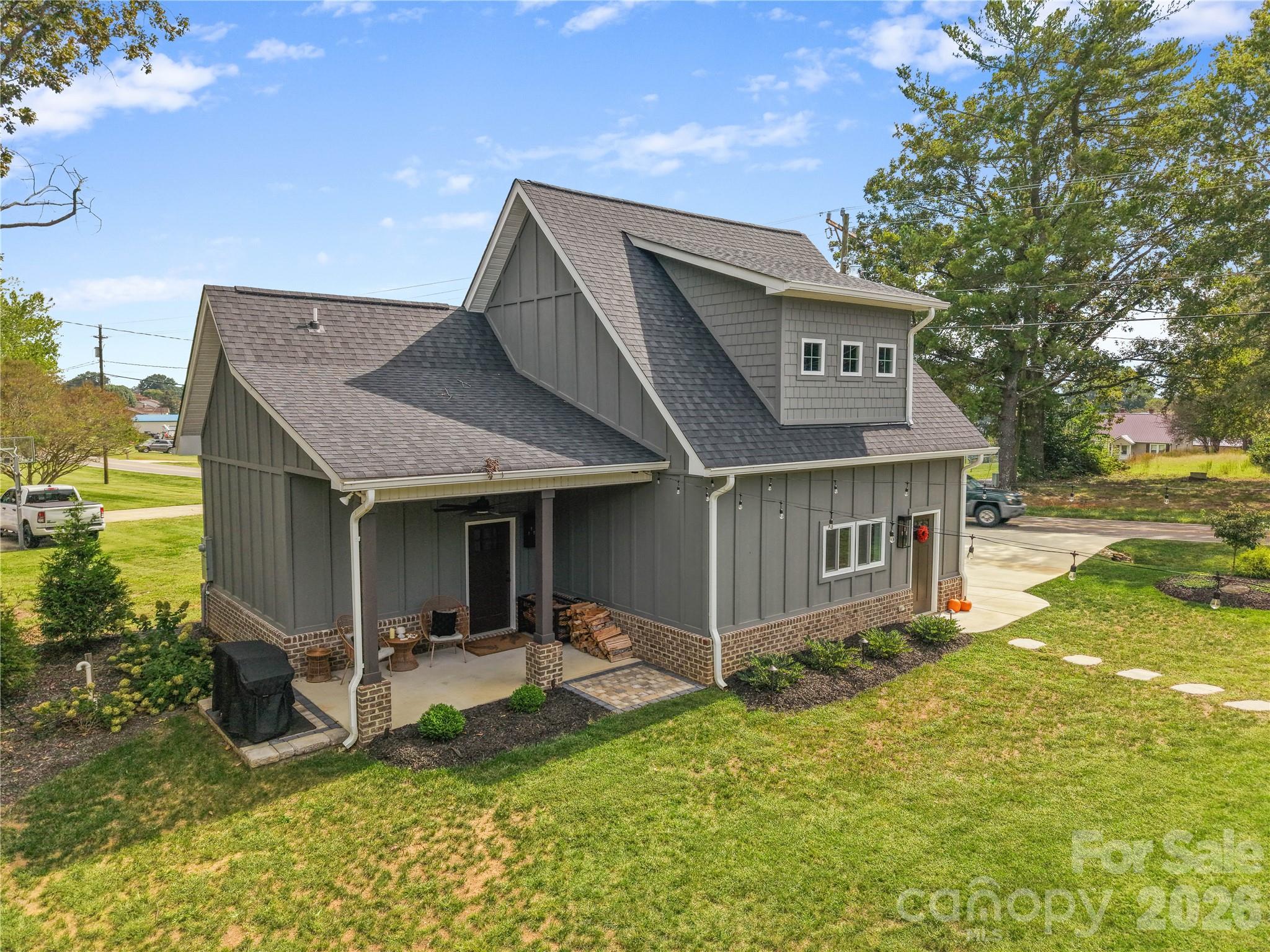 18 Wittenburg Springs Drive