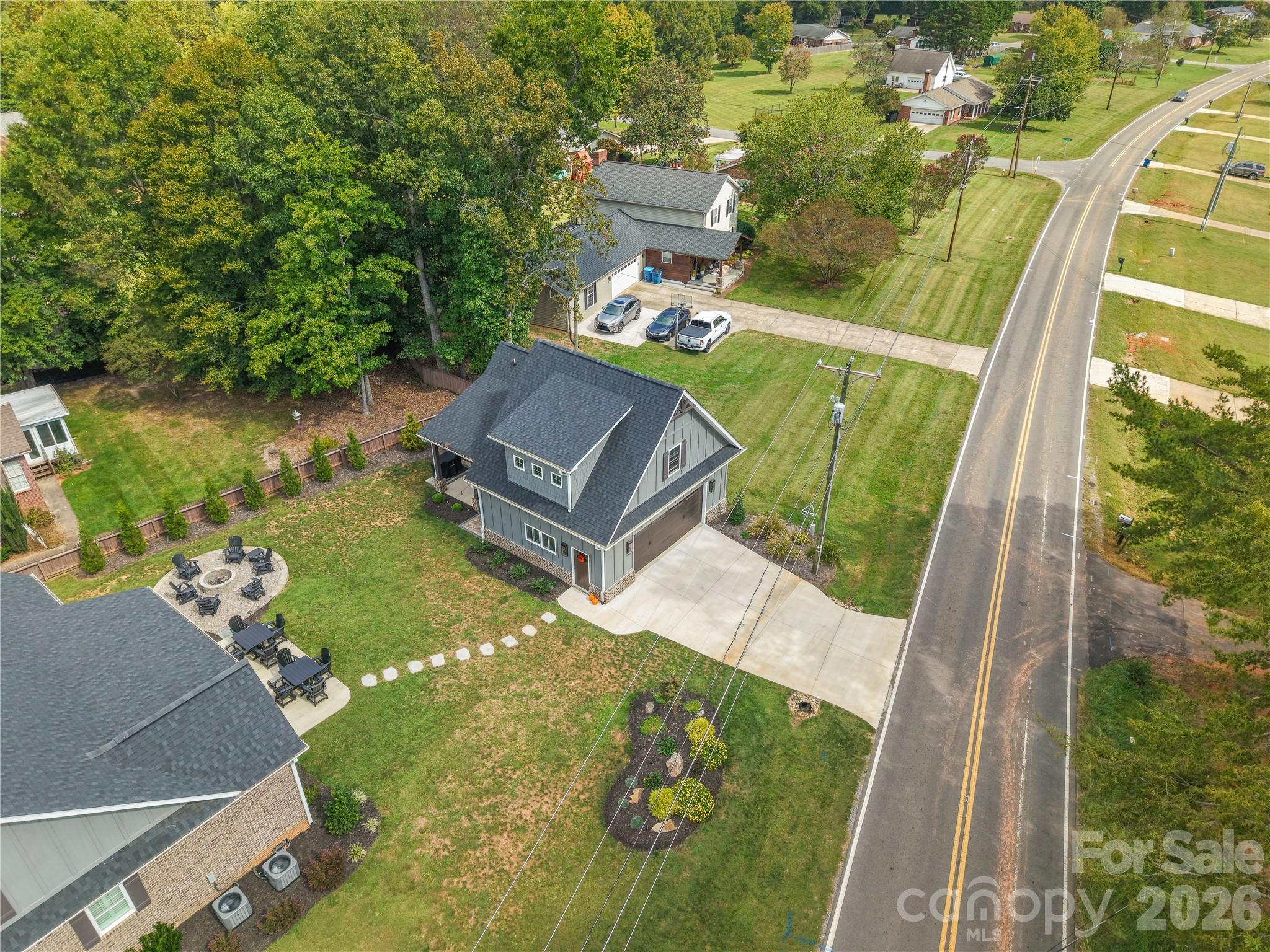 18 Wittenburg Springs Drive