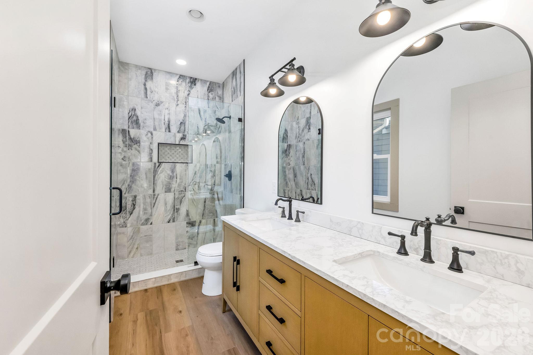 2113 24th Street Lane