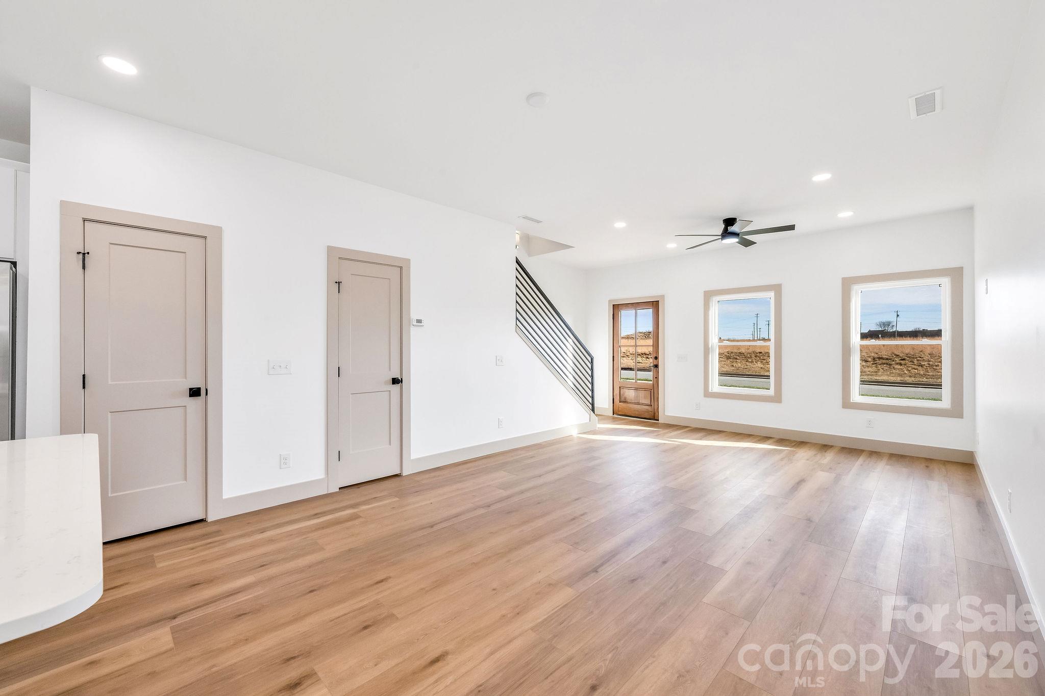 2113 24th Street Lane