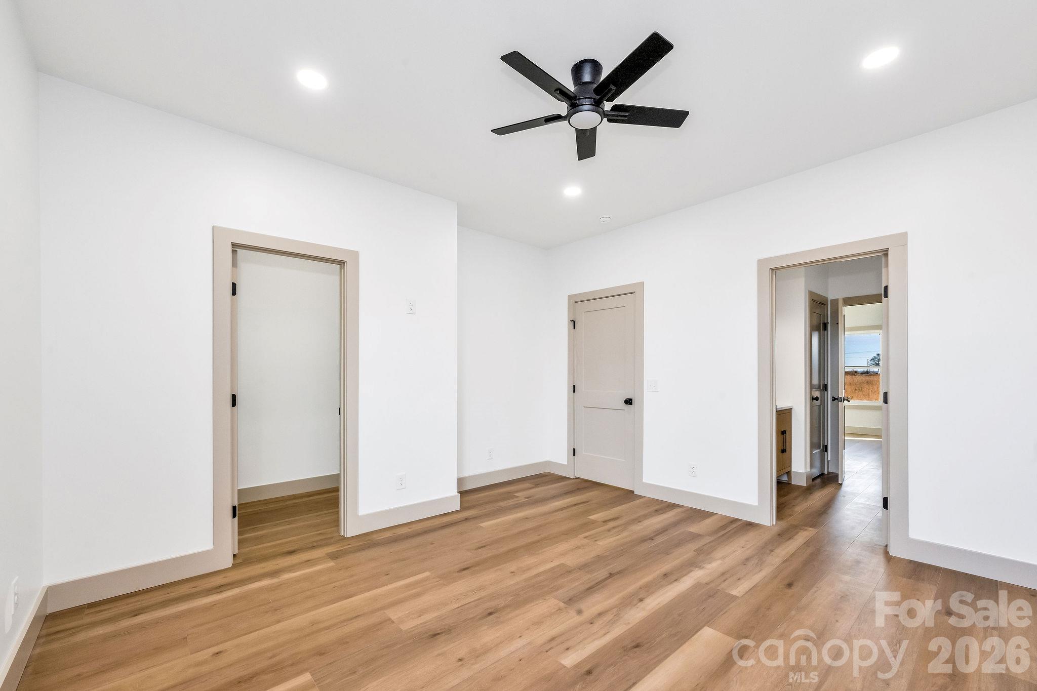 2113 24th Street Lane