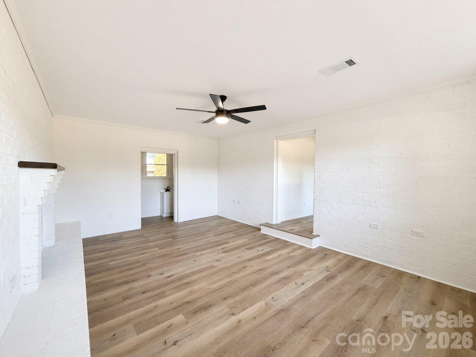 3889 Grange Road