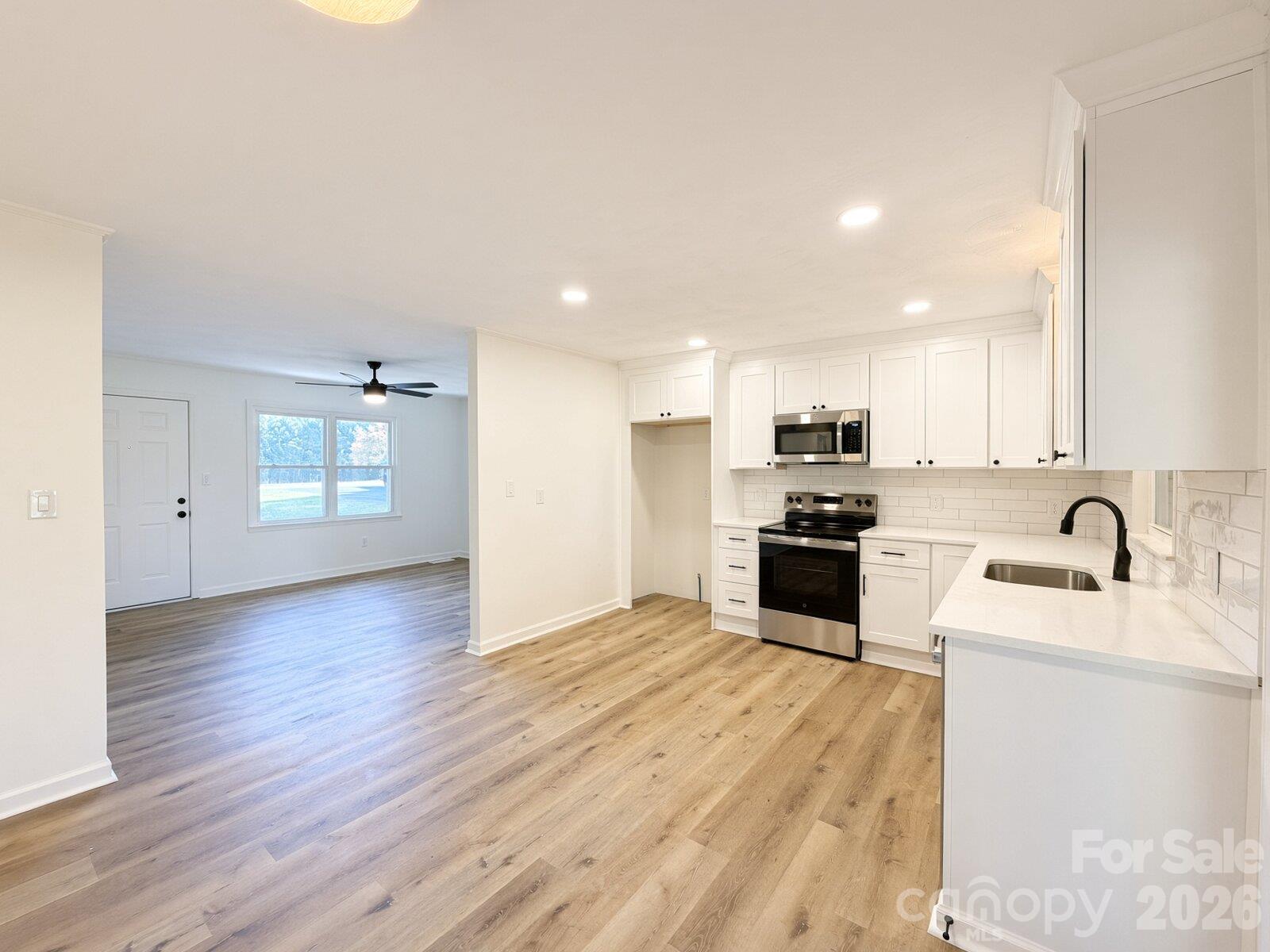 3889 Grange Road