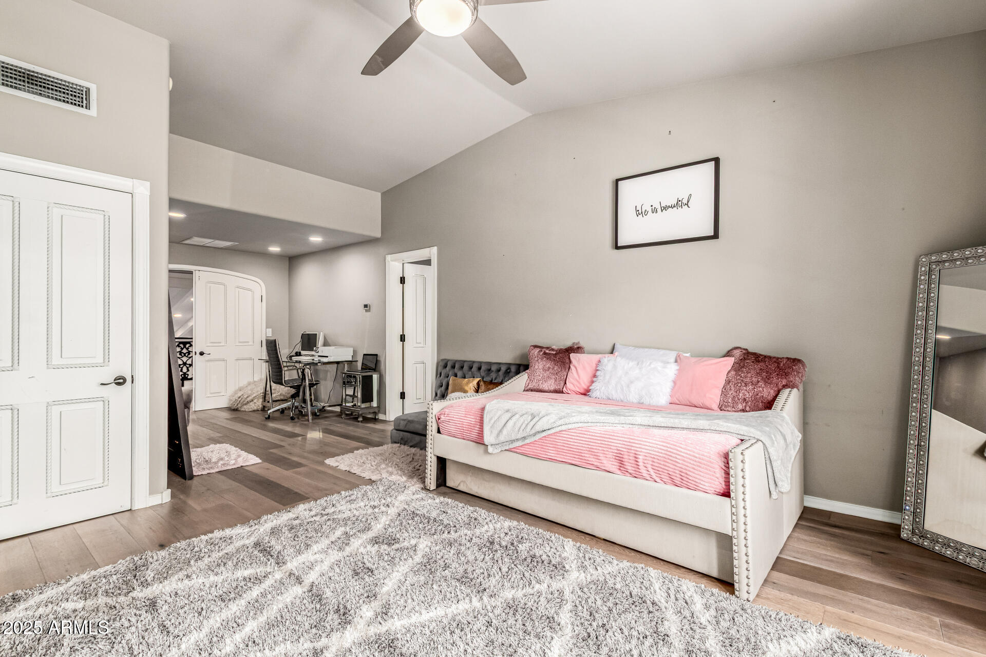 6050 N PARADISE VIEW Drive, Paradise Valley