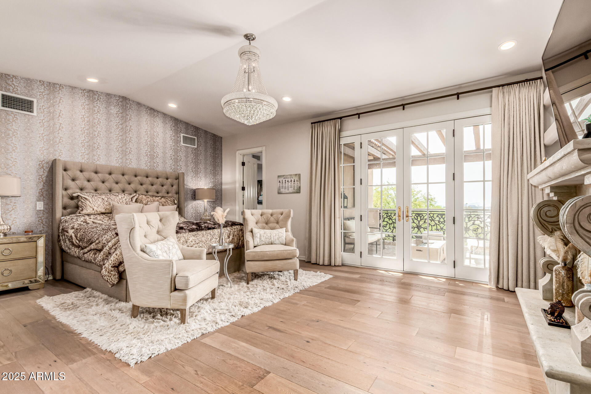 6050 N PARADISE VIEW Drive, Paradise Valley