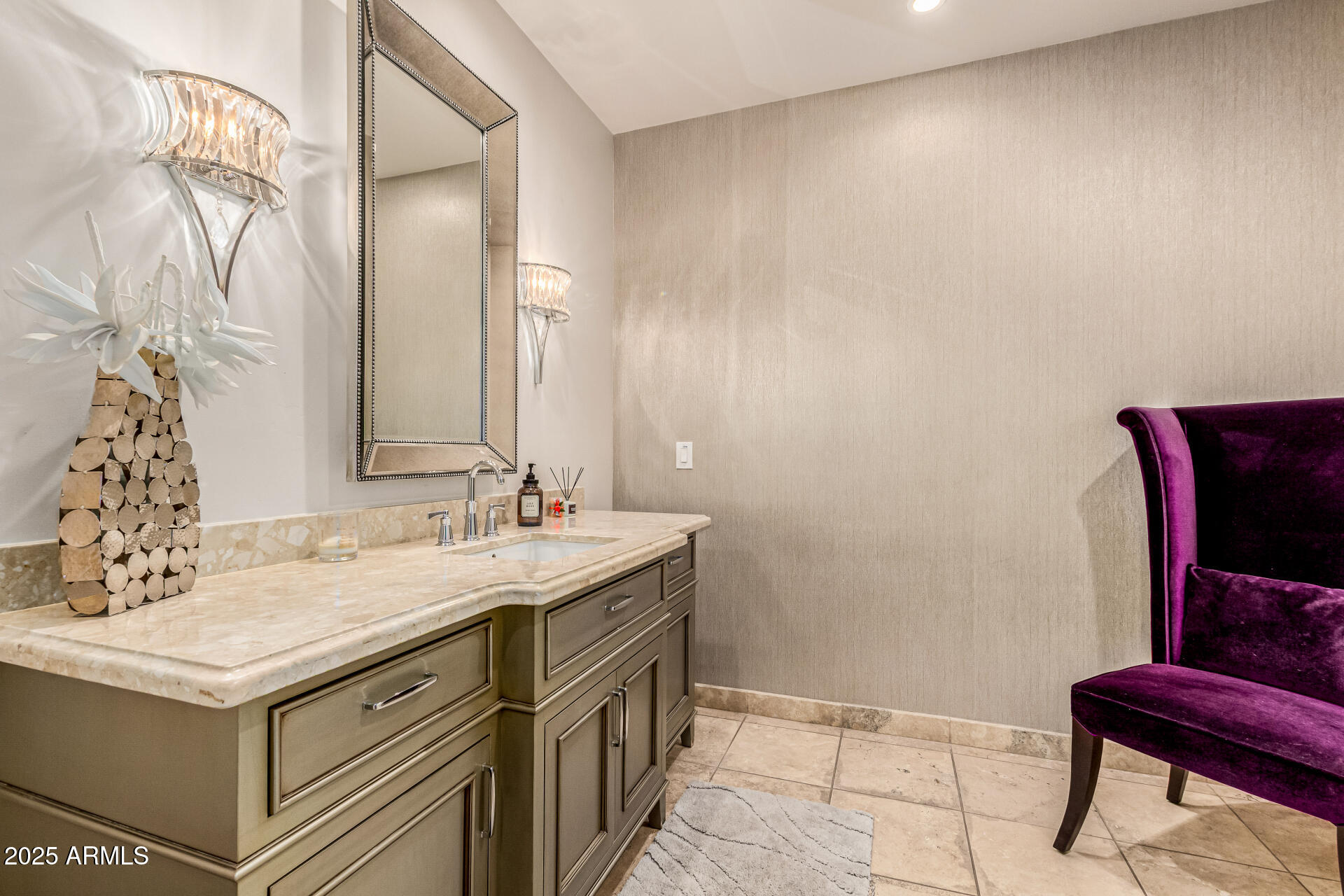 6050 N PARADISE VIEW Drive, Paradise Valley