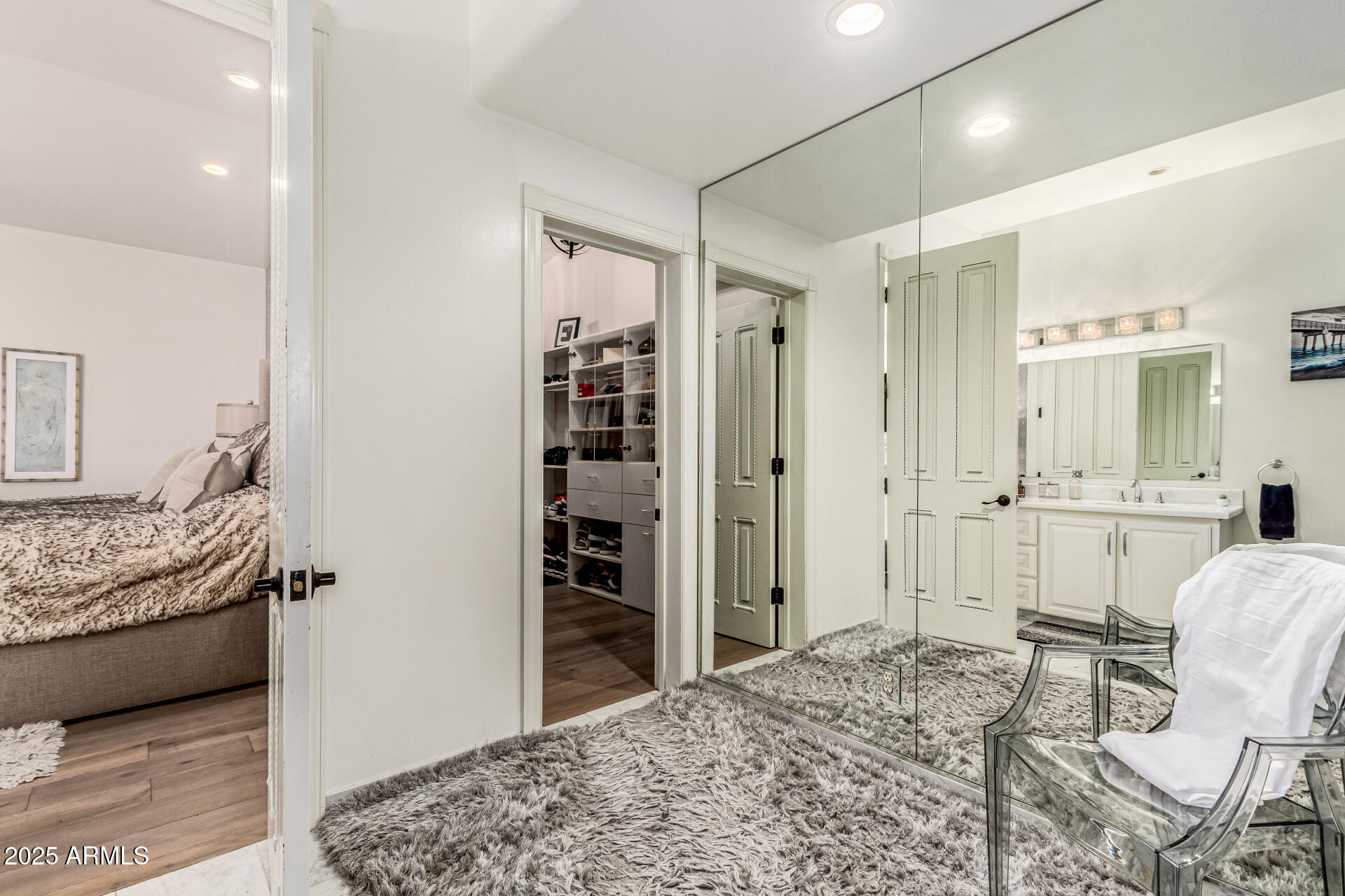 6050 N PARADISE VIEW Drive, Paradise Valley