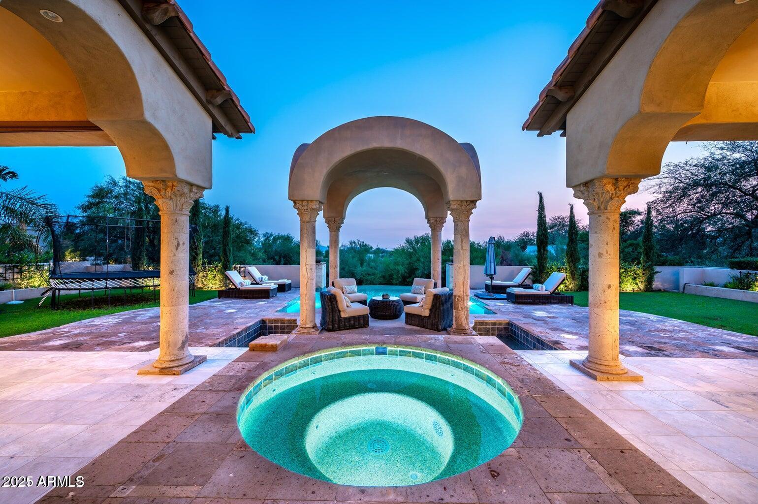 6050 N PARADISE VIEW Drive, Paradise Valley